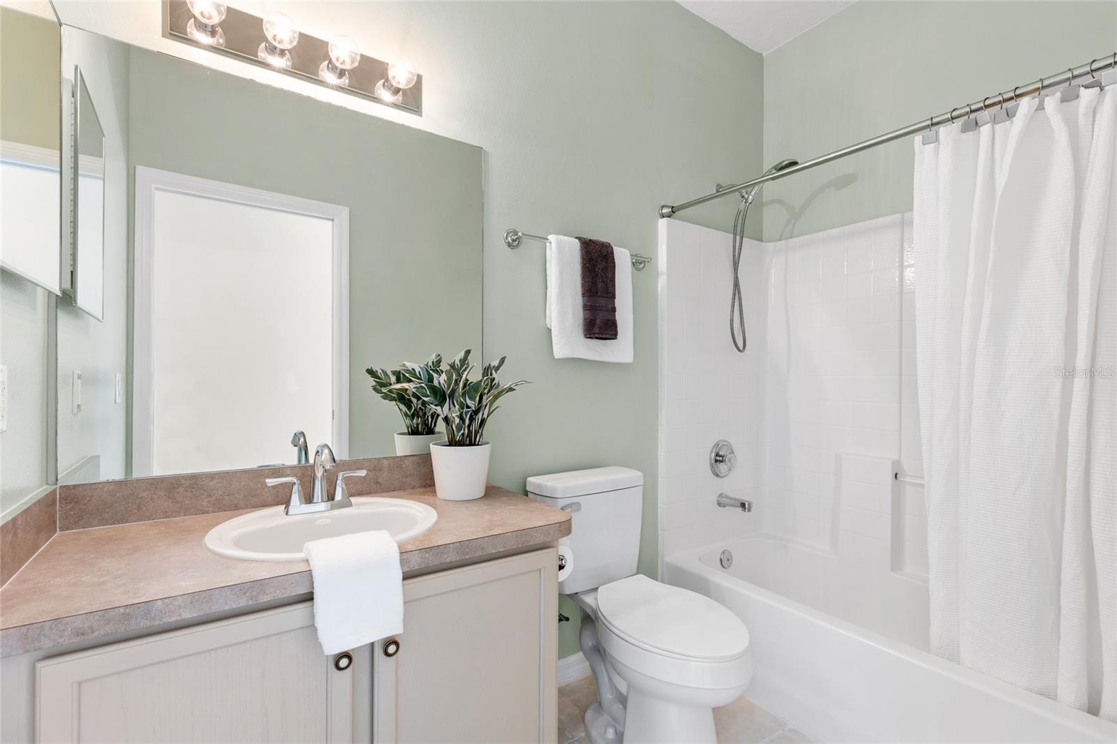 8103 SANGUINELLI RD — photo 32