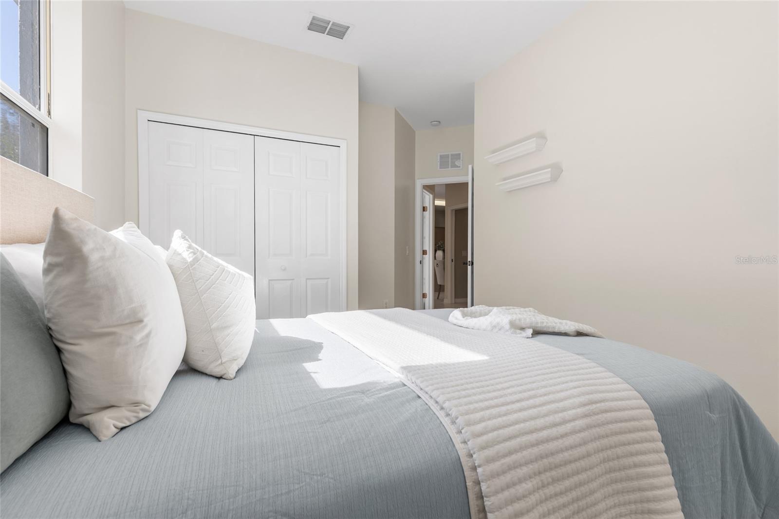 8103 SANGUINELLI RD — photo 31