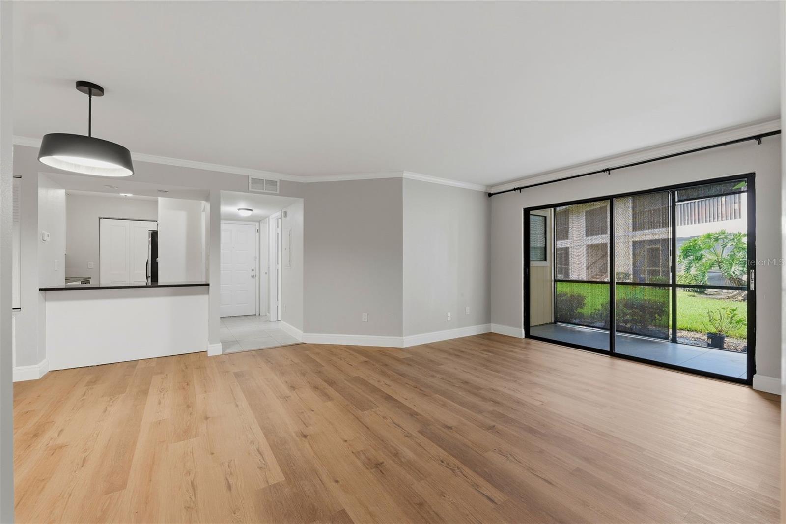 6014 LAKETREE LN #G — photo 13