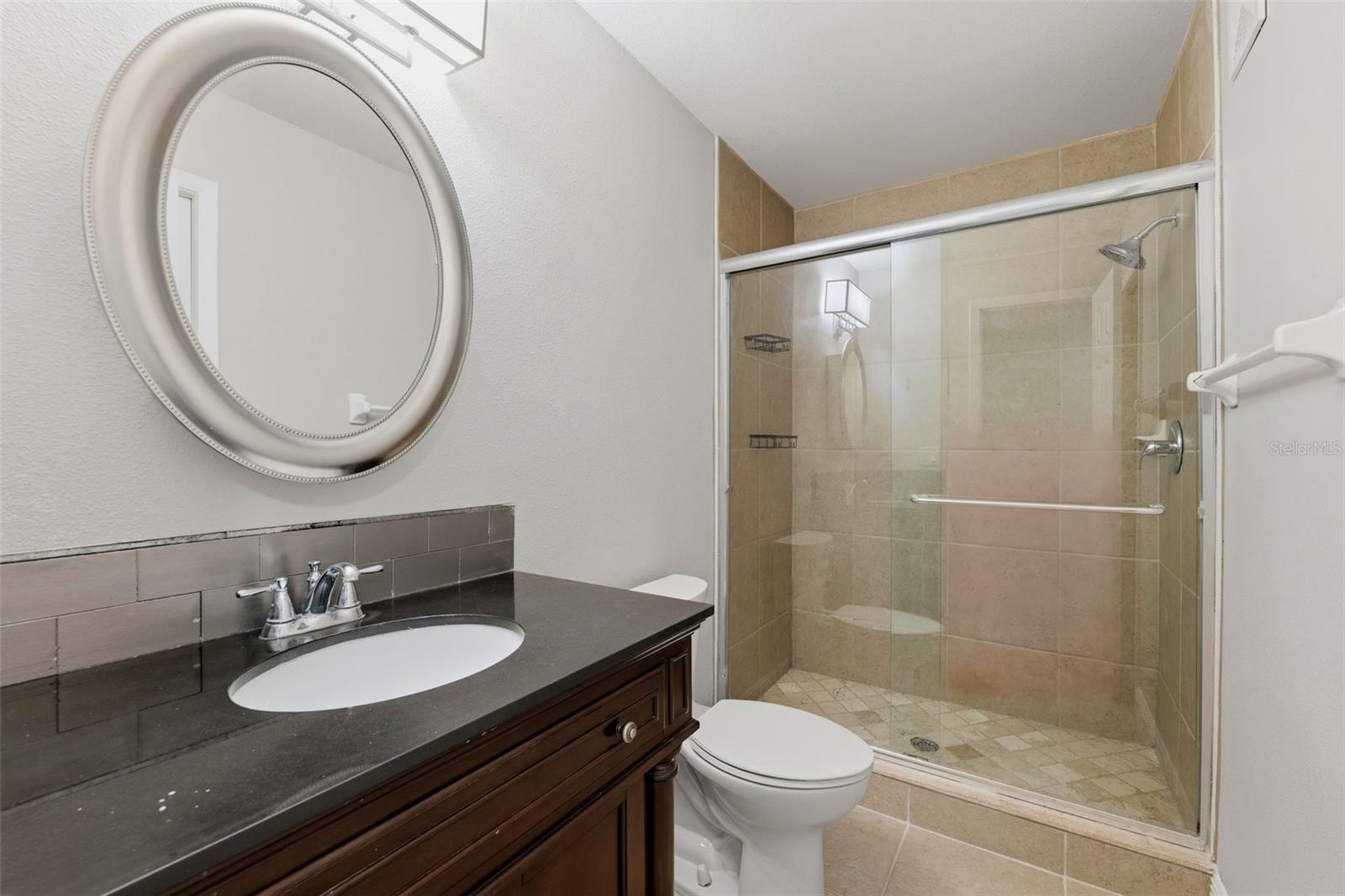 6014 LAKETREE LN #G — photo 25