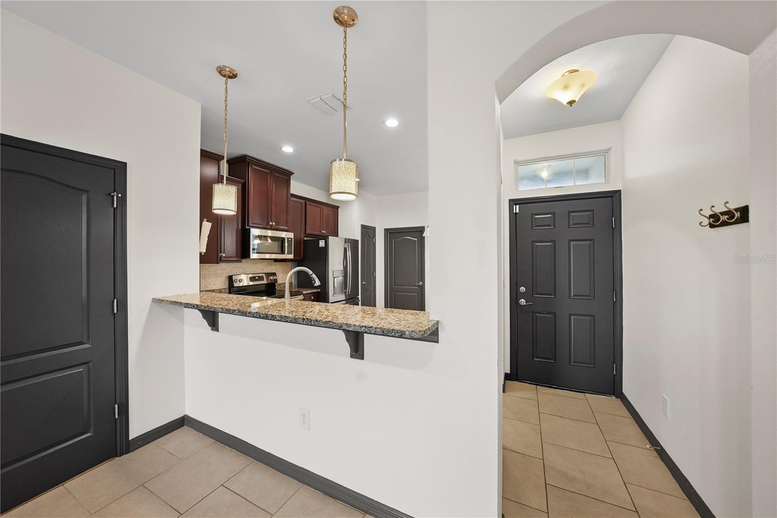 10948 VERAWOOD DR — photo 8