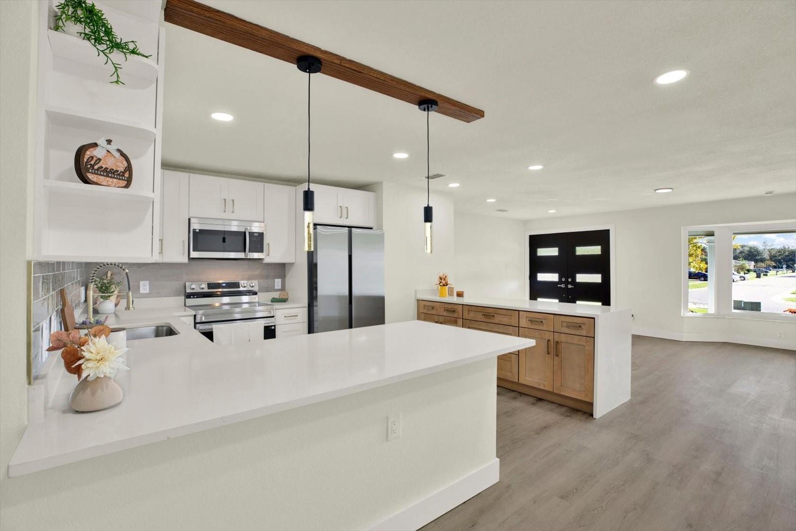 720 SAILFISH DR — photo 8