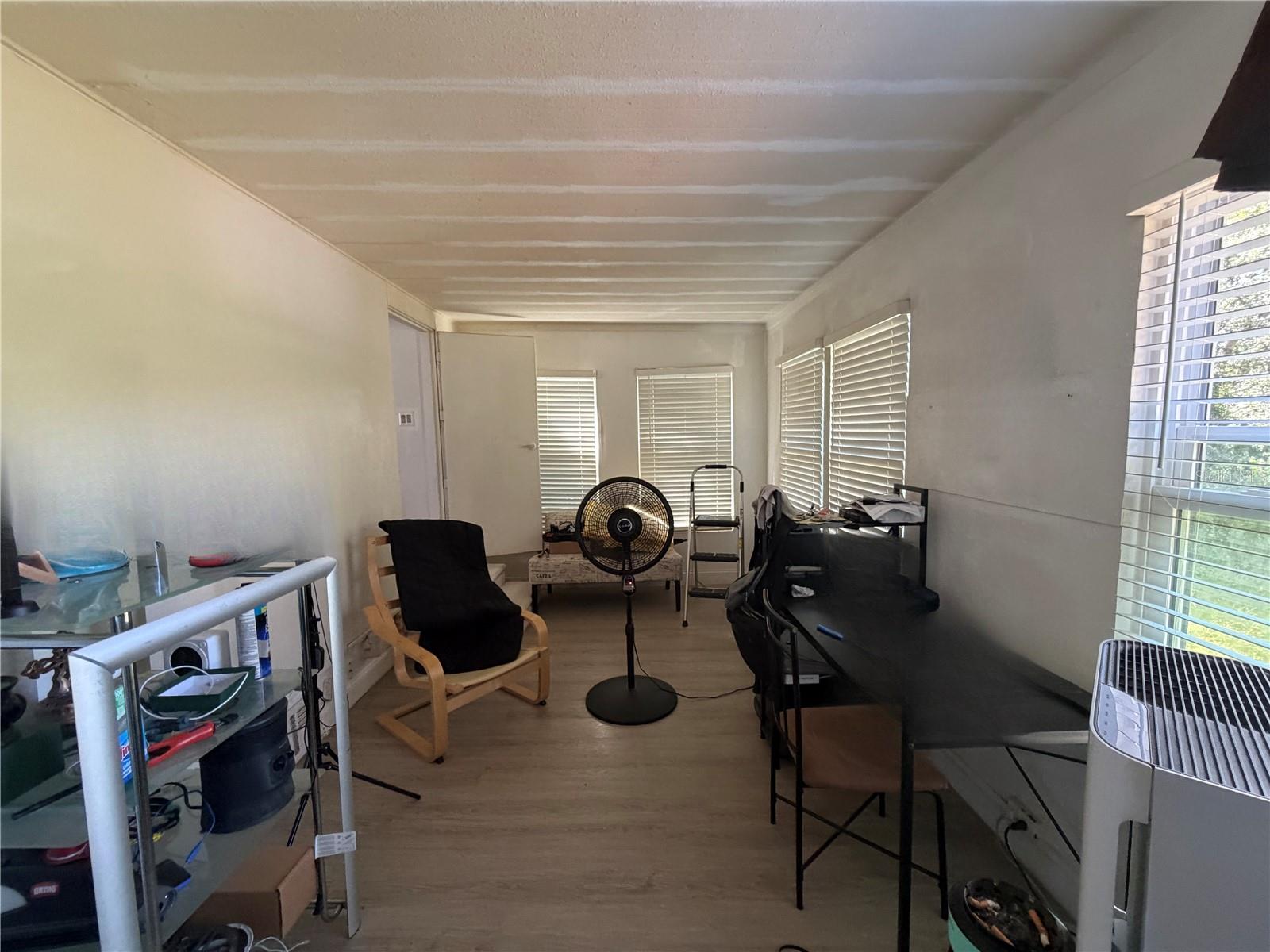 17327 TROJANTOWN DR — photo 6