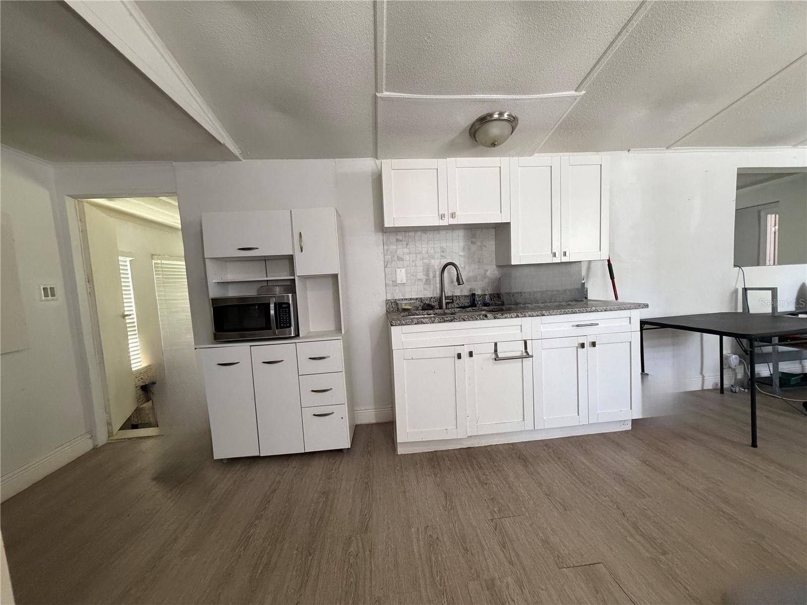 17327 TROJANTOWN DR — photo 3