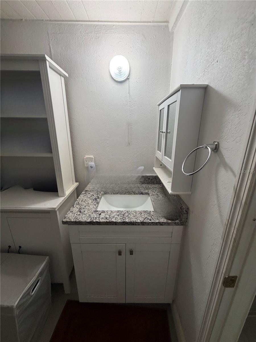 17327 TROJANTOWN DR — photo 9