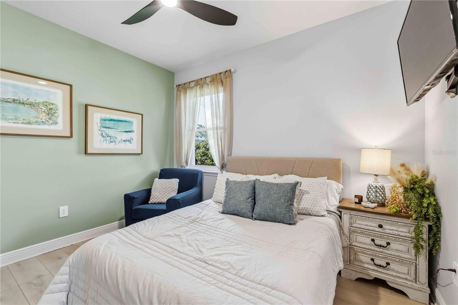 17604 BARLEY DR — photo 28