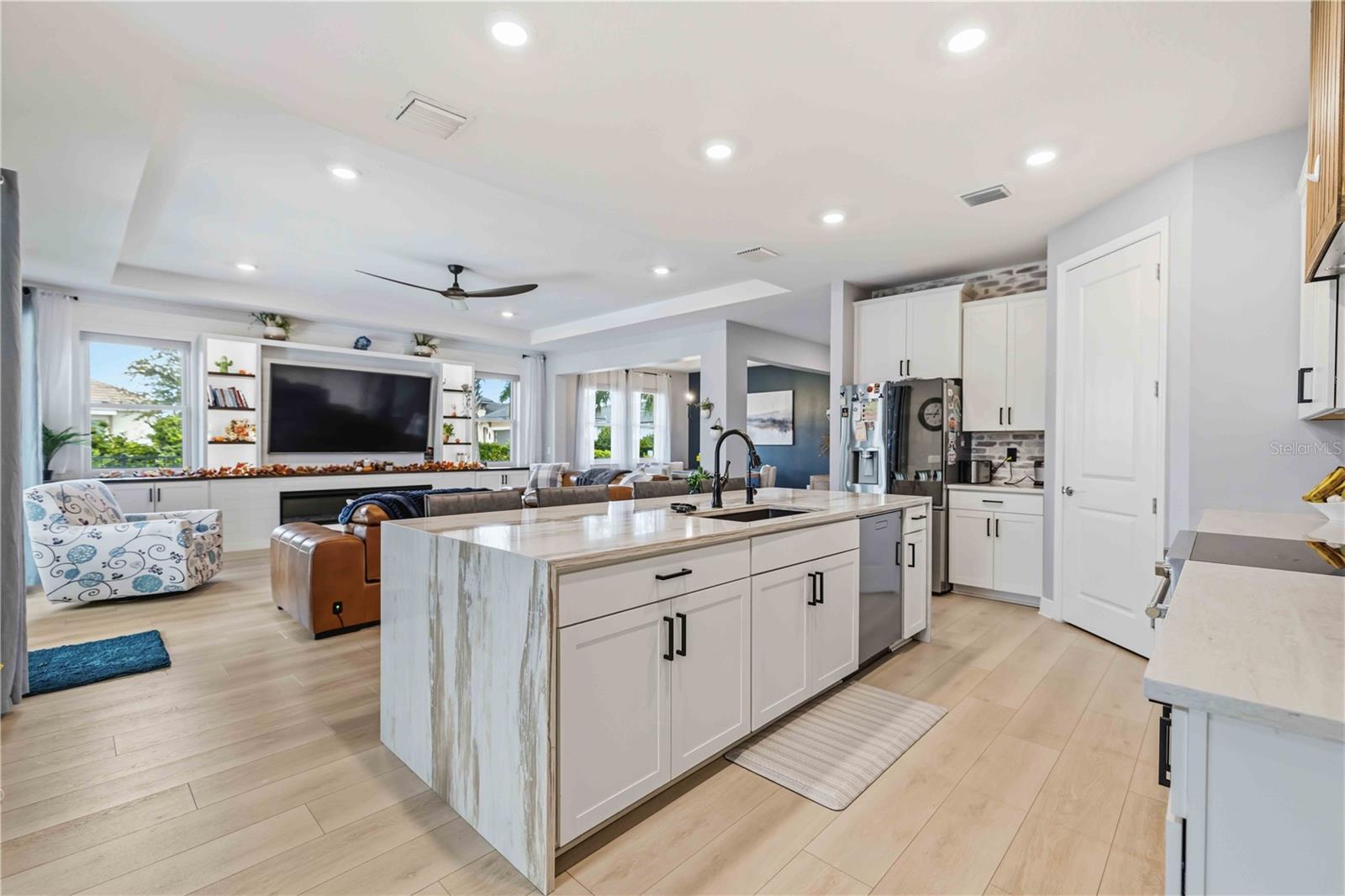 17604 BARLEY DR — photo 10