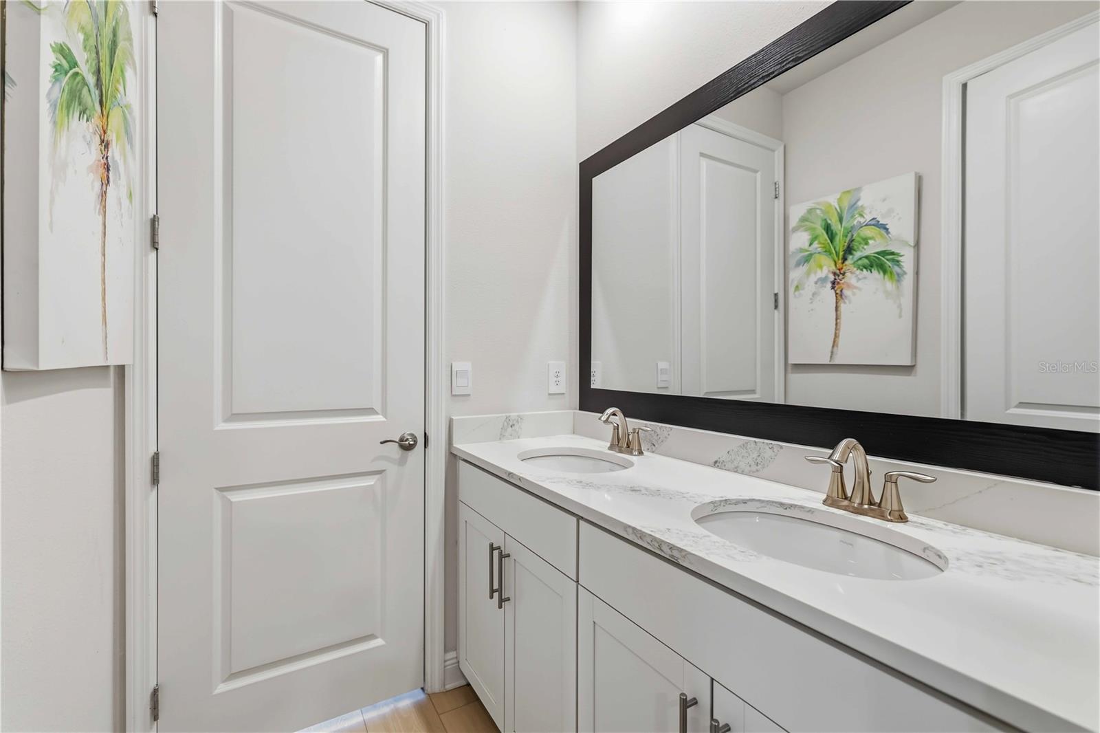 17604 BARLEY DR — photo 27