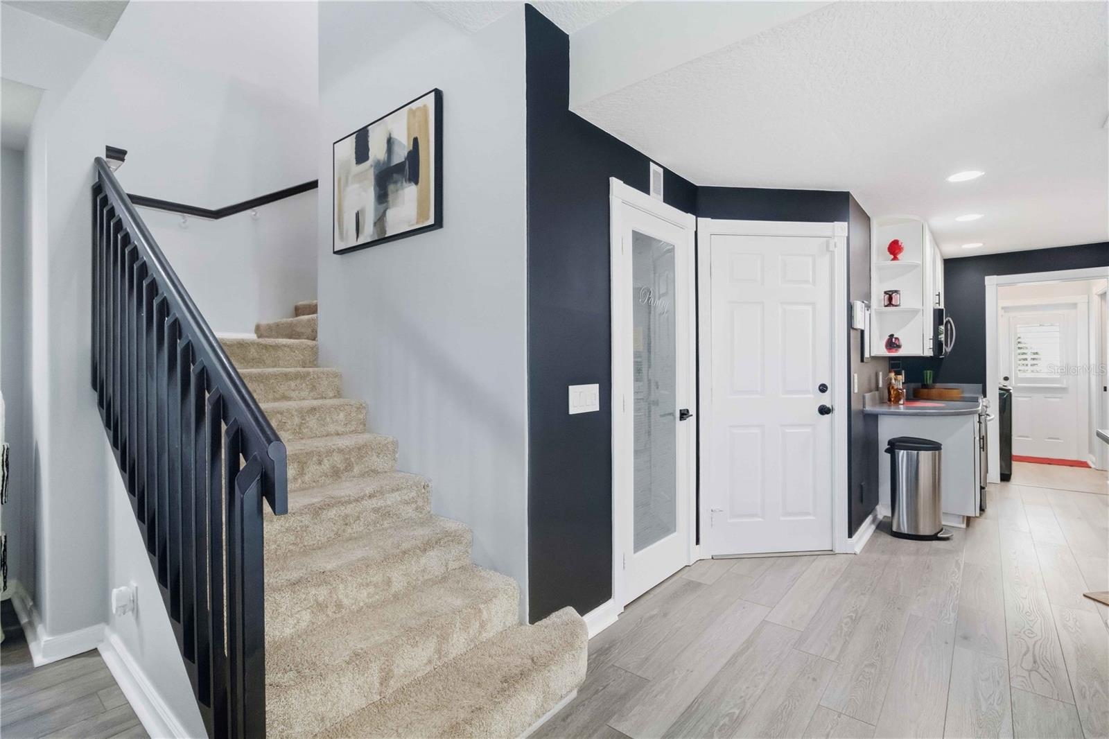 1511 NAPOLI DR E — photo 18