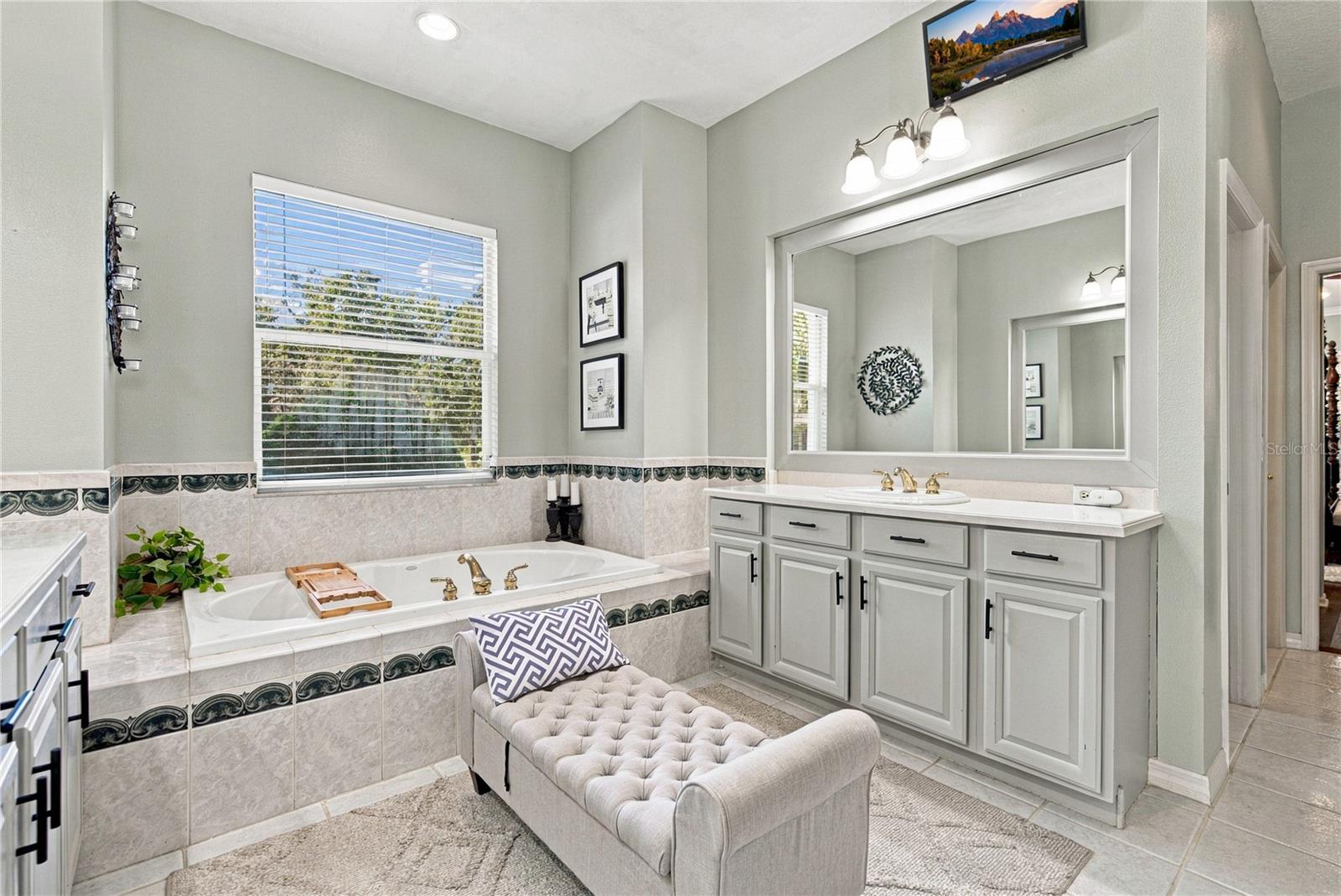 6010 KESTREL POINT AVE — photo 55