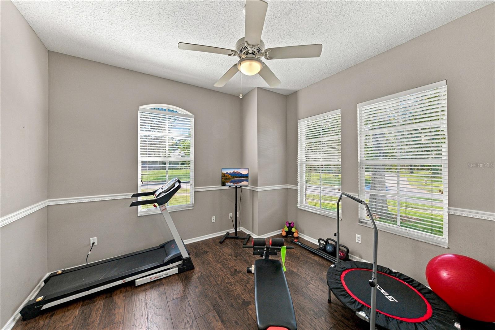 6010 KESTREL POINT AVE — photo 59