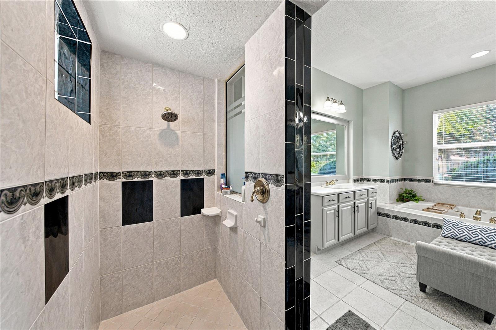 6010 KESTREL POINT AVE — photo 58