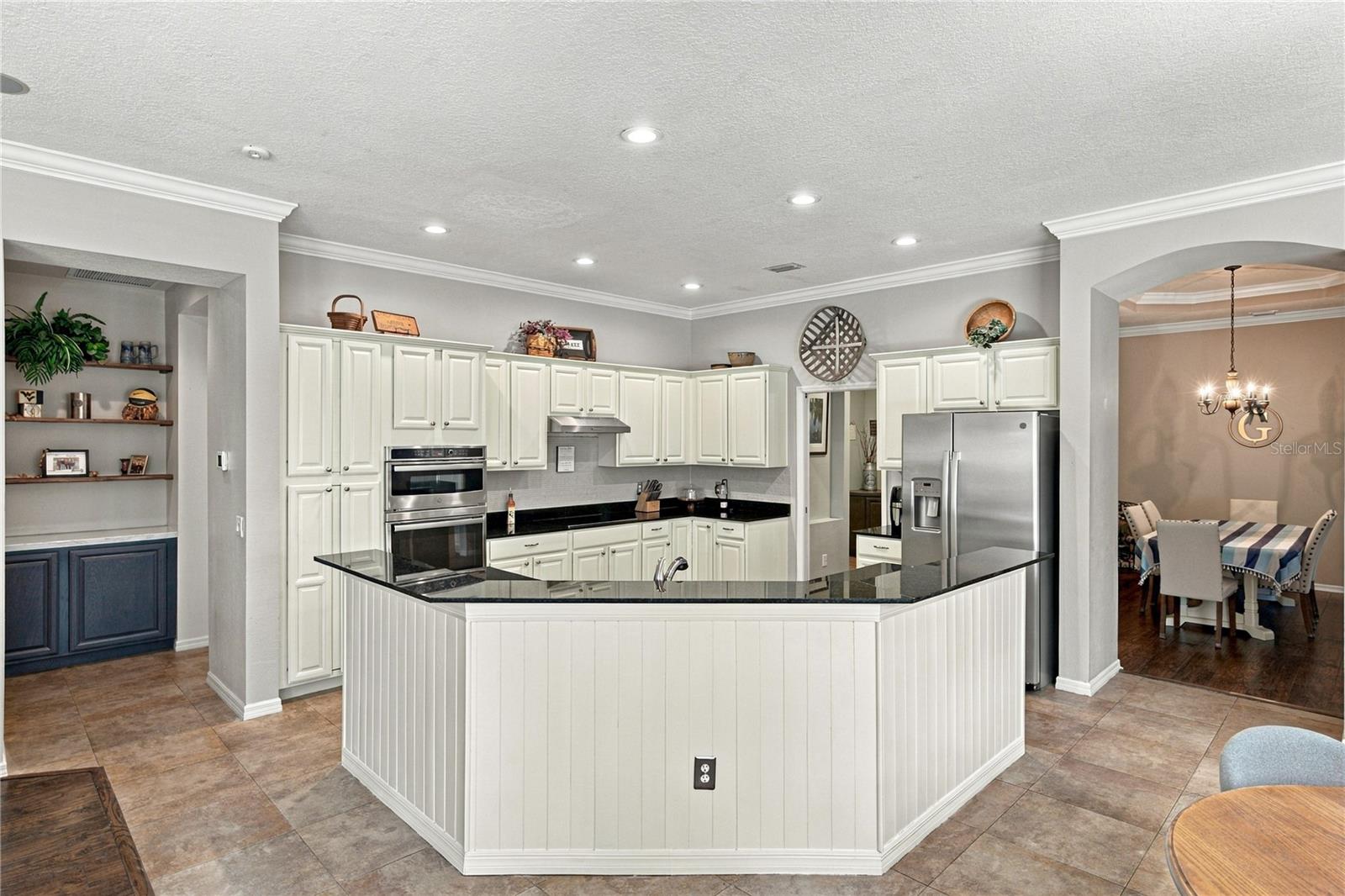 6010 KESTREL POINT AVE — photo 28