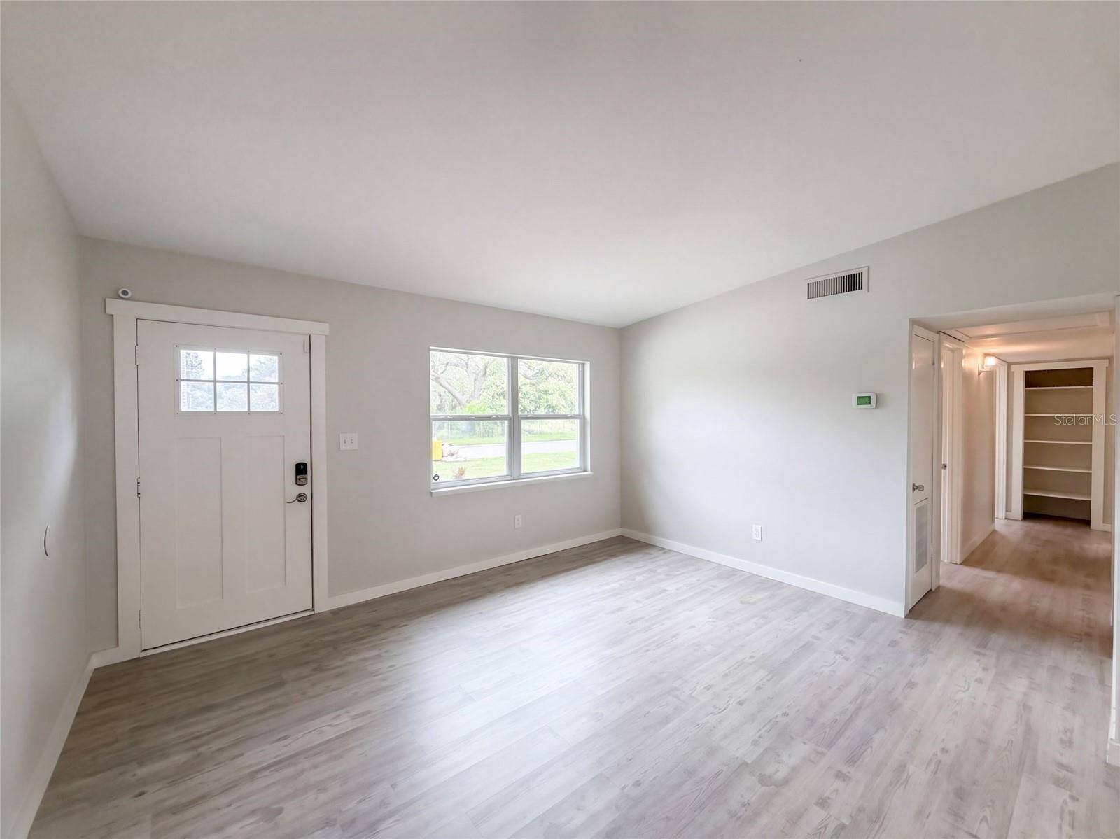 1371 JEFFORDS ST — photo 6