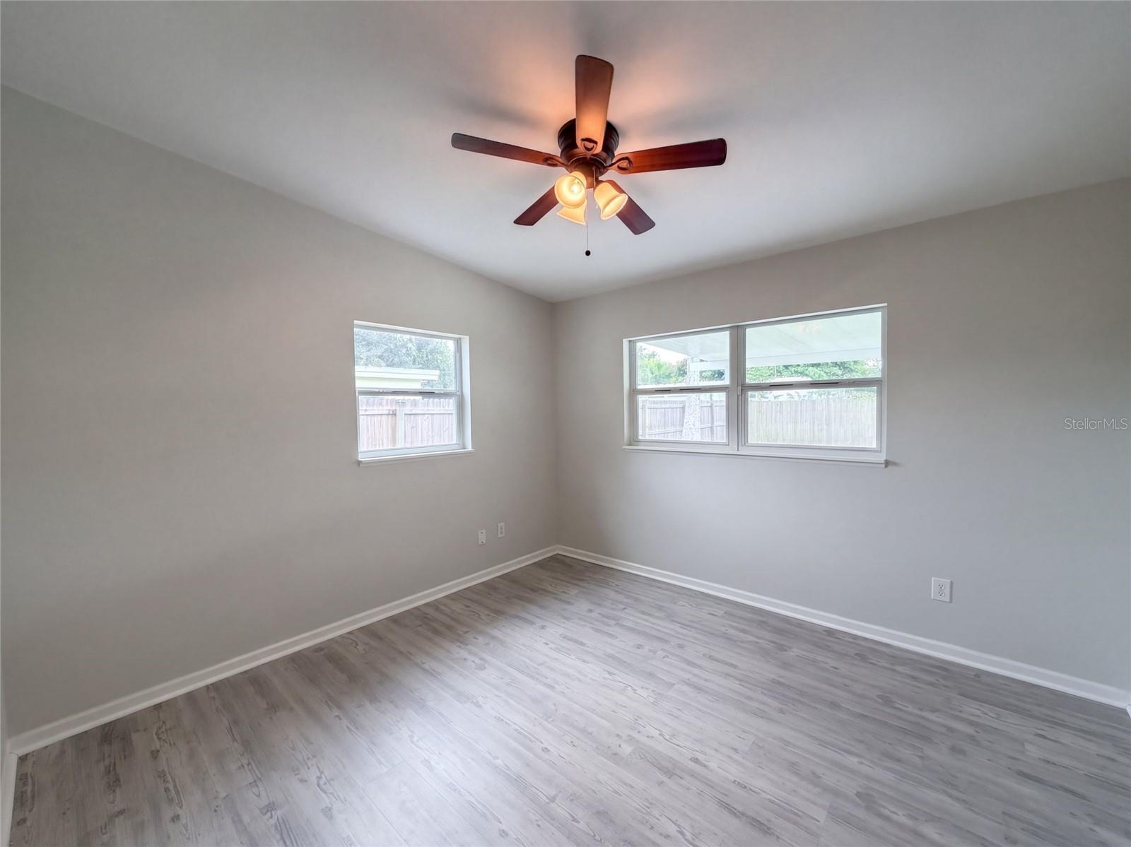 1371 JEFFORDS ST — photo 4