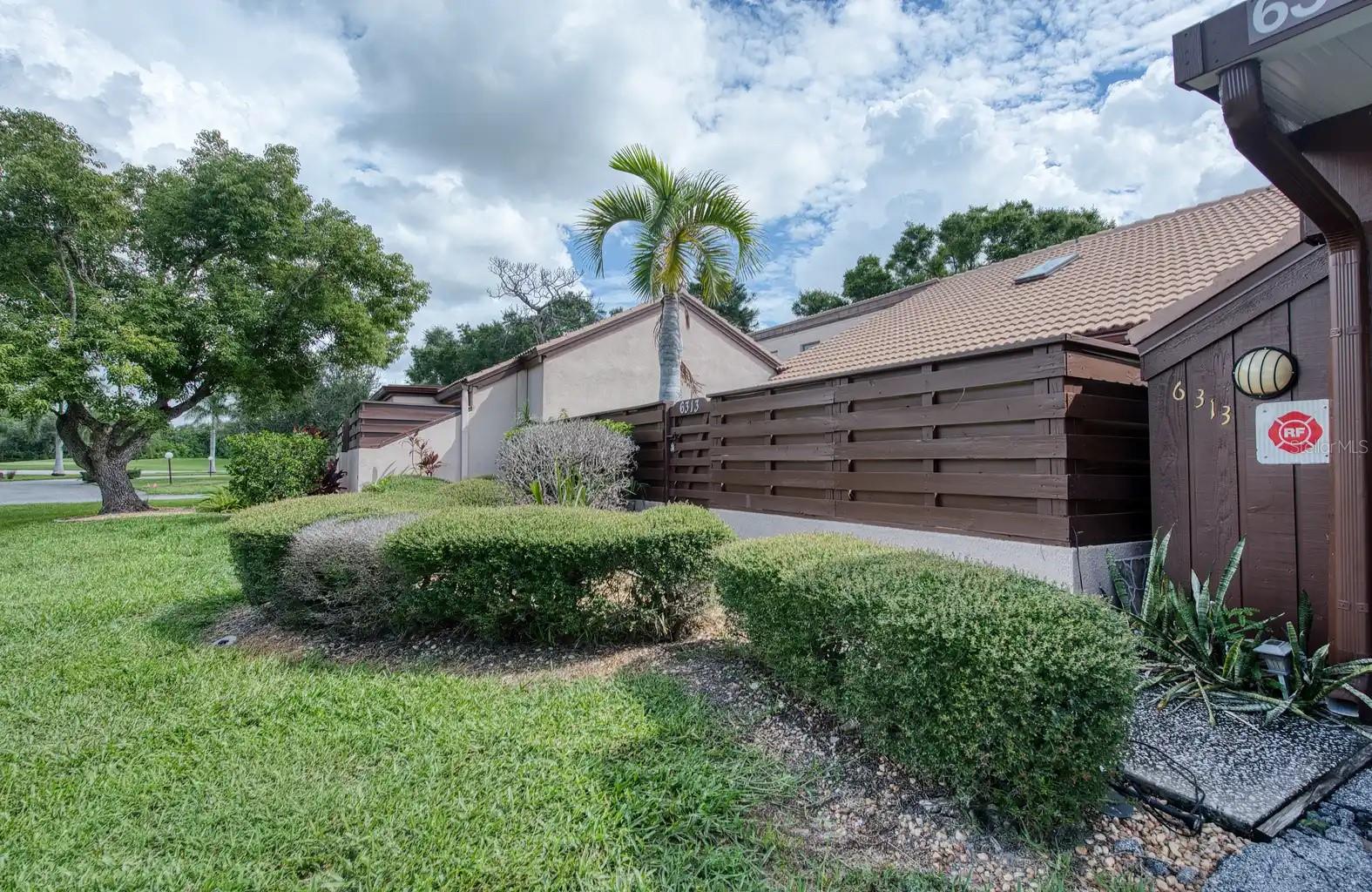 6313 PELICAN CREEK XING #- — photo 44