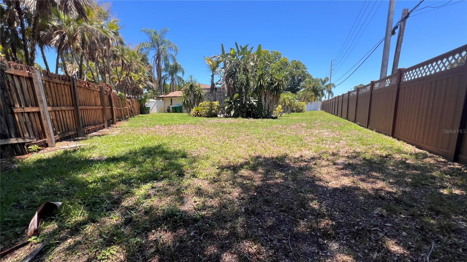 10007 LINDEN PLACE DR — photo 21
