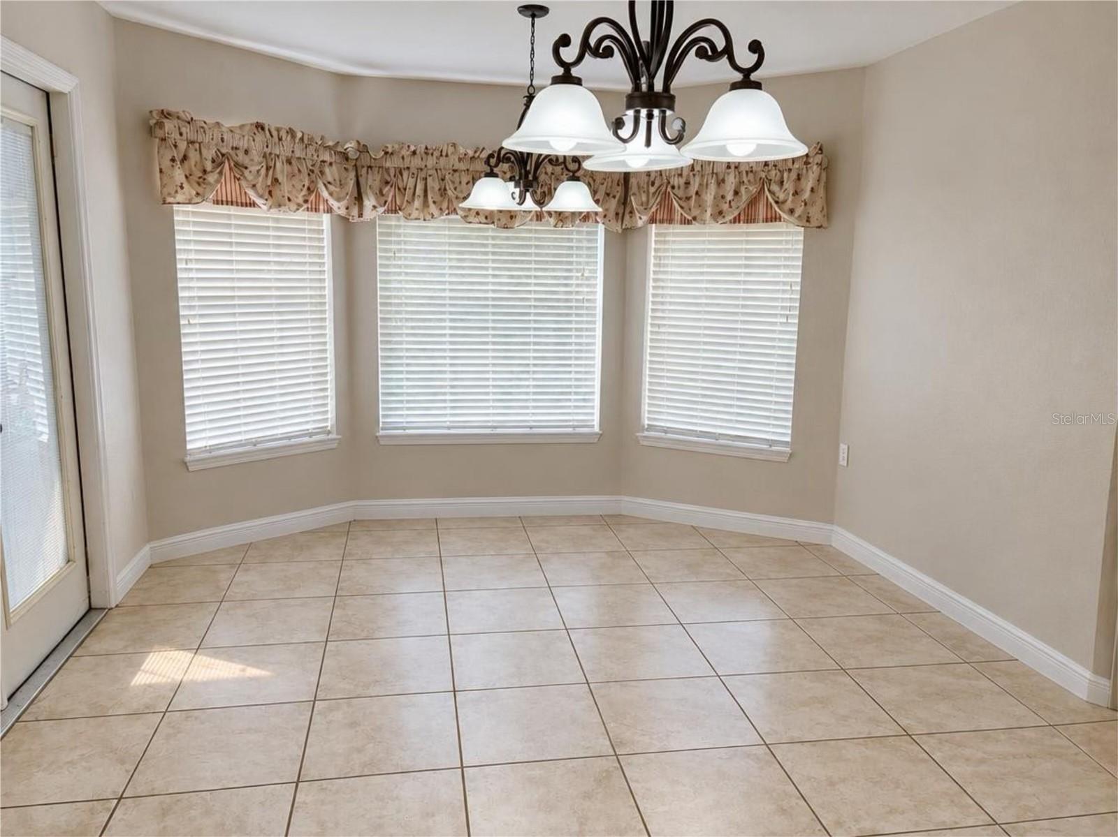 1301 COLSON RD — photo 4