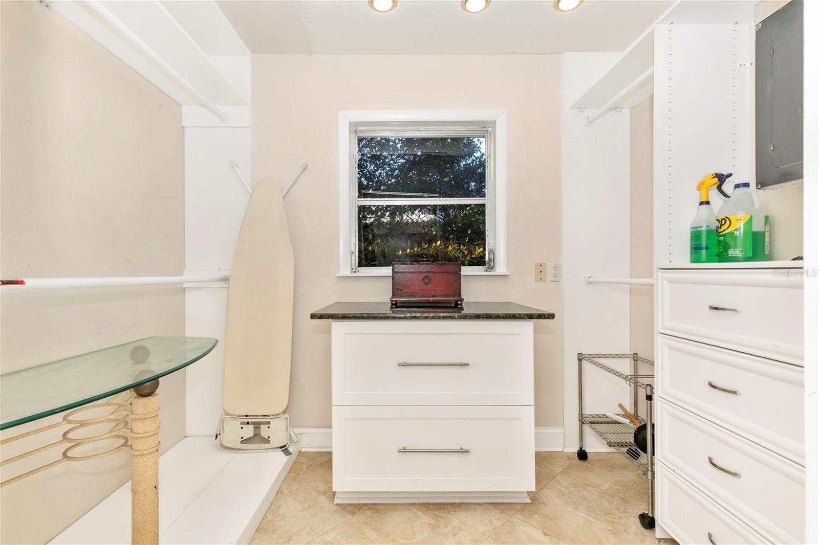 3039 CHASE CIR — photo 40