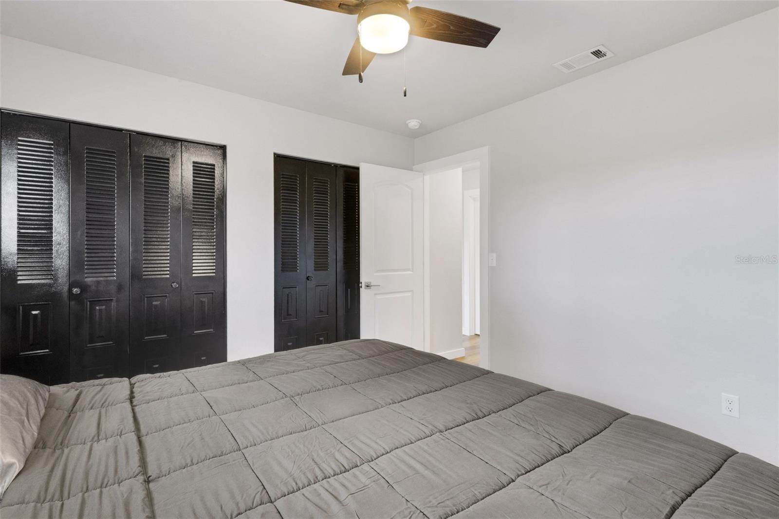 7595 BERWICK ST — photo 24