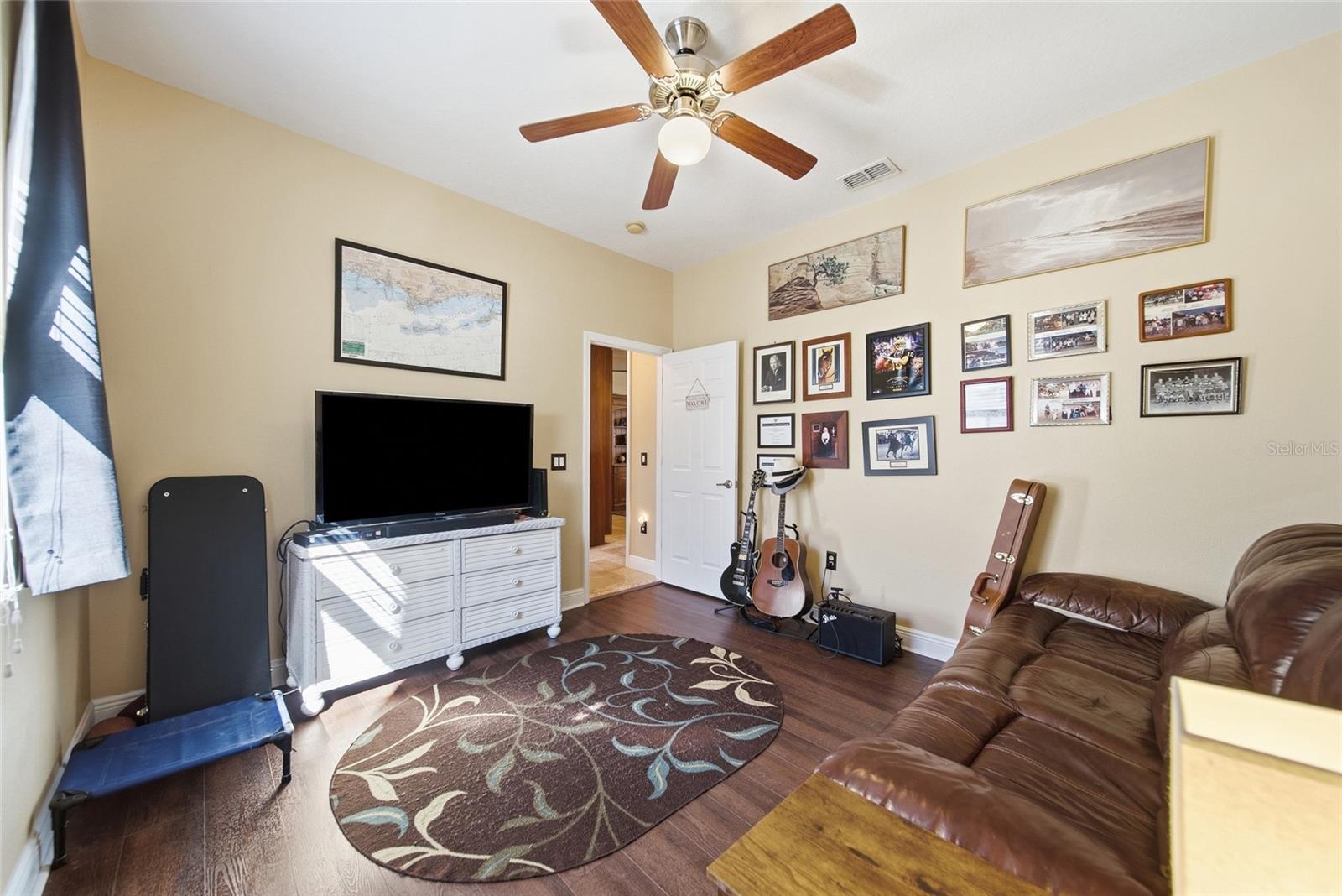 1212 CASTLE TER — photo 21