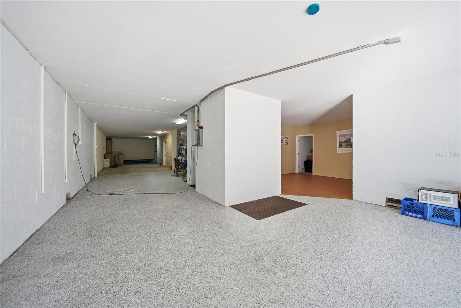 1212 CASTLE TER — photo 41