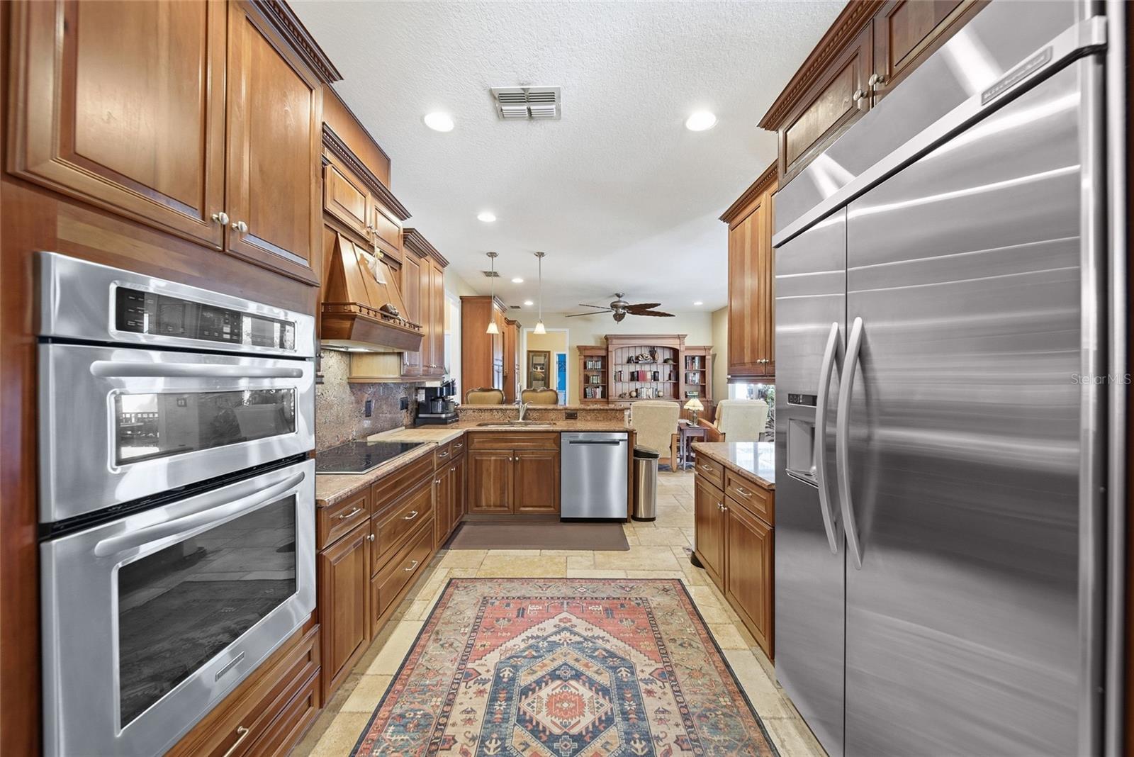 1212 CASTLE TER — photo 12