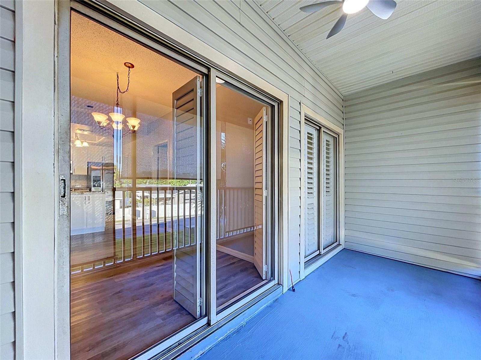 8350 SAVANNAH TRACE CIR #102 — photo 38