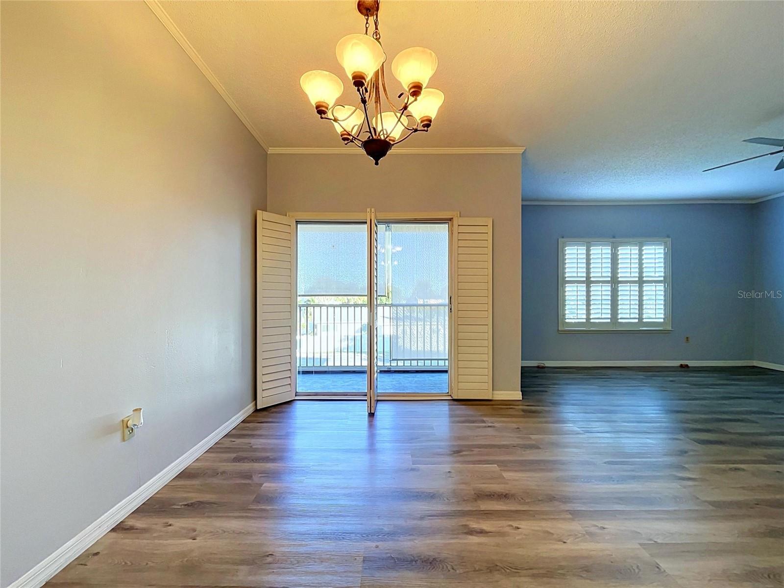 8350 SAVANNAH TRACE CIR #102 — photo 36