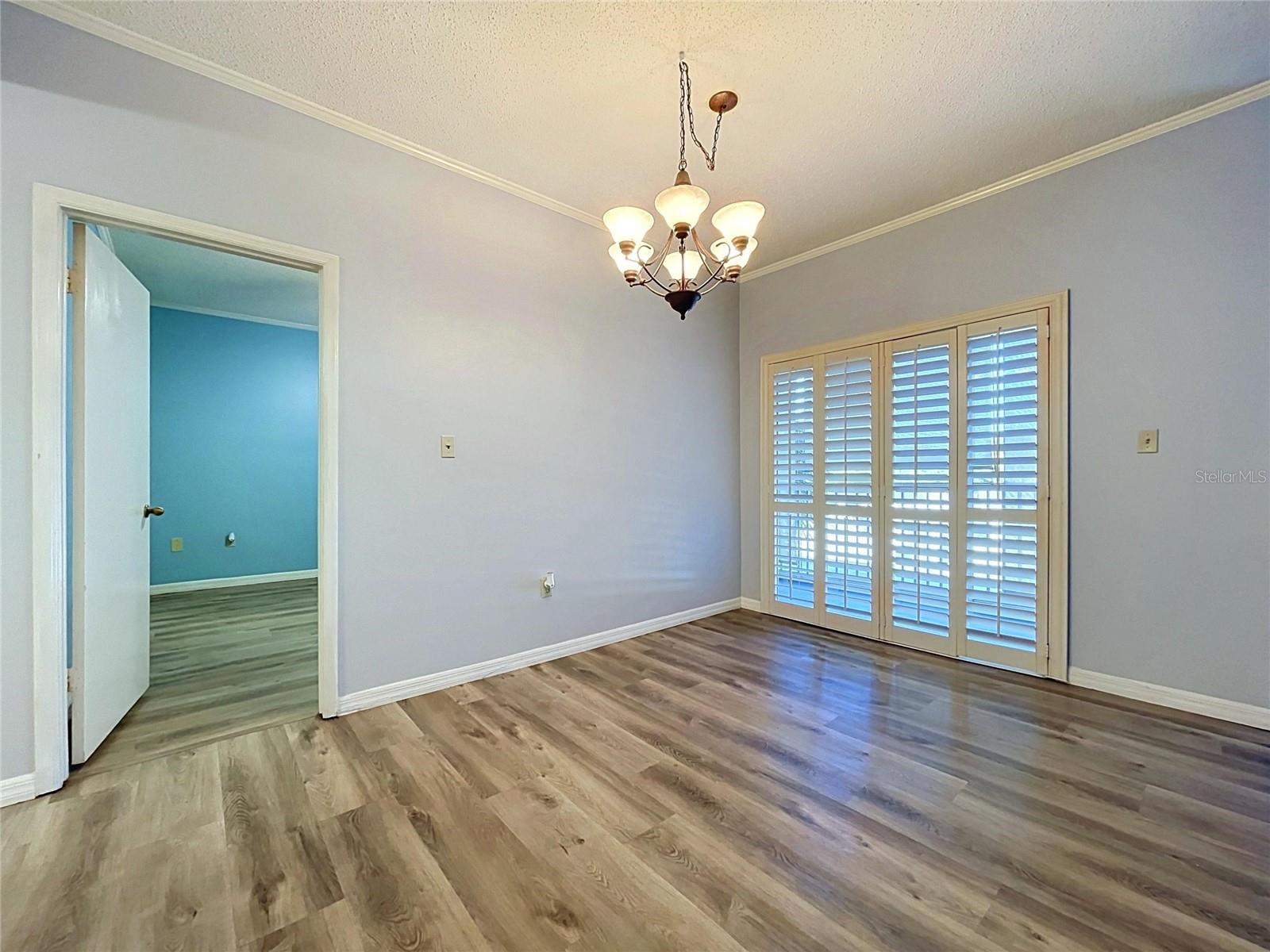 8350 SAVANNAH TRACE CIR #102 — photo 44