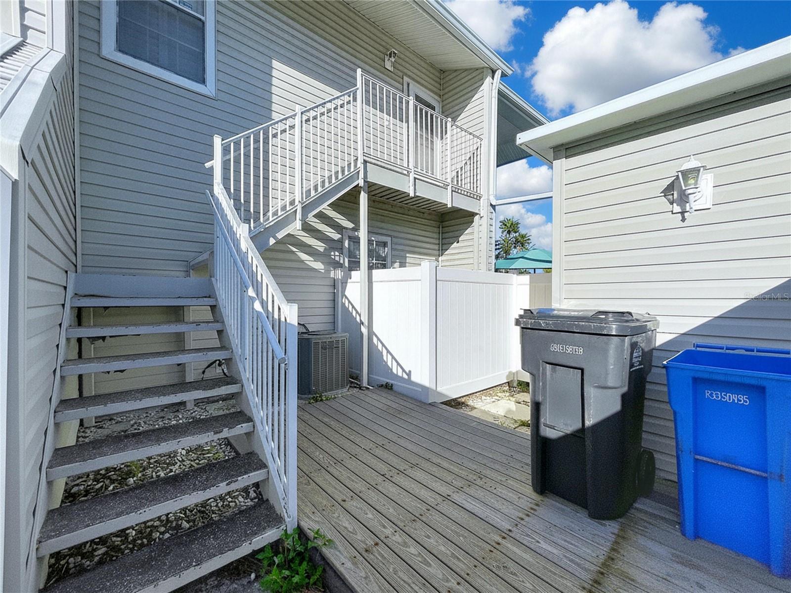 8350 SAVANNAH TRACE CIR #102 — photo 5