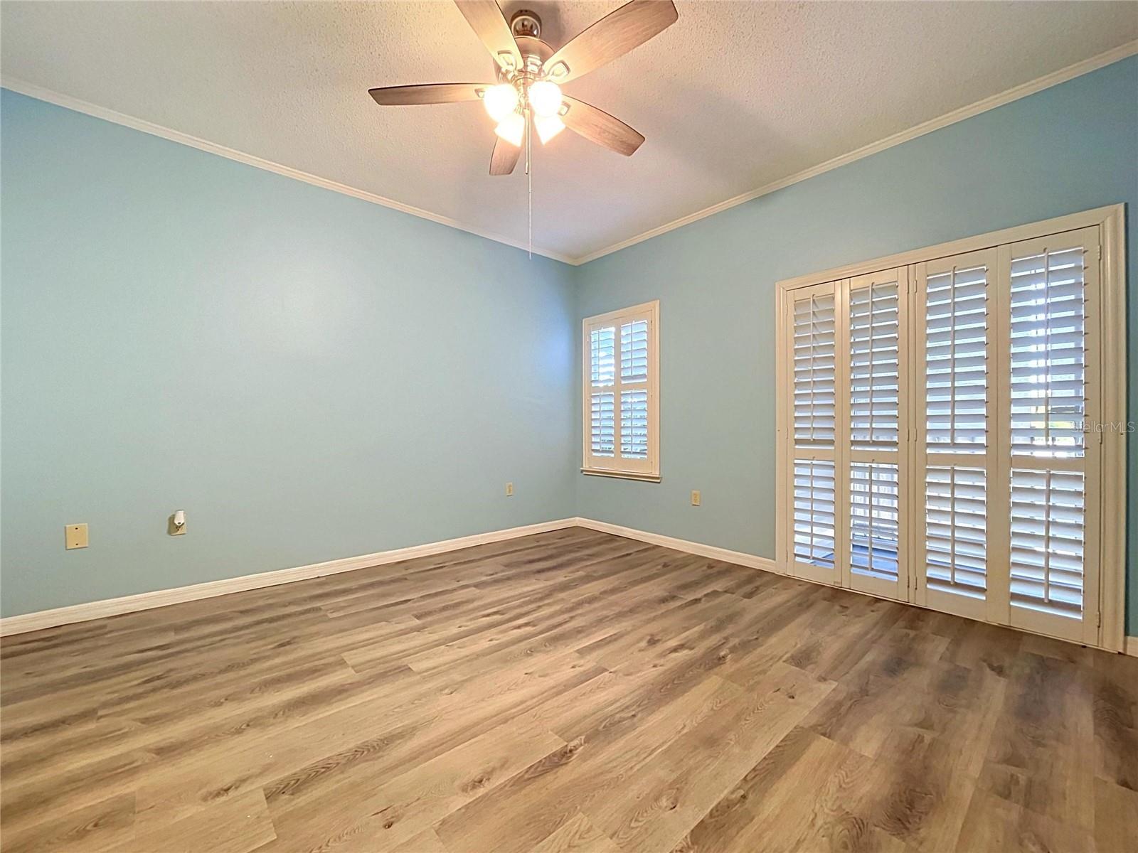 8350 SAVANNAH TRACE CIR #102 — photo 37