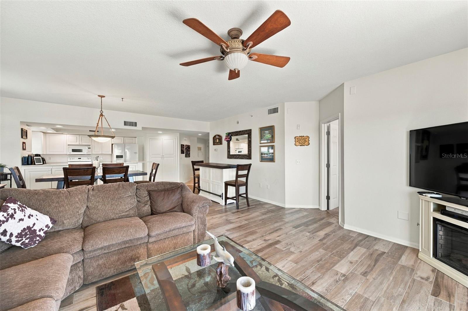 1200 COUNTRY CLUB DR #2306 — photo 29