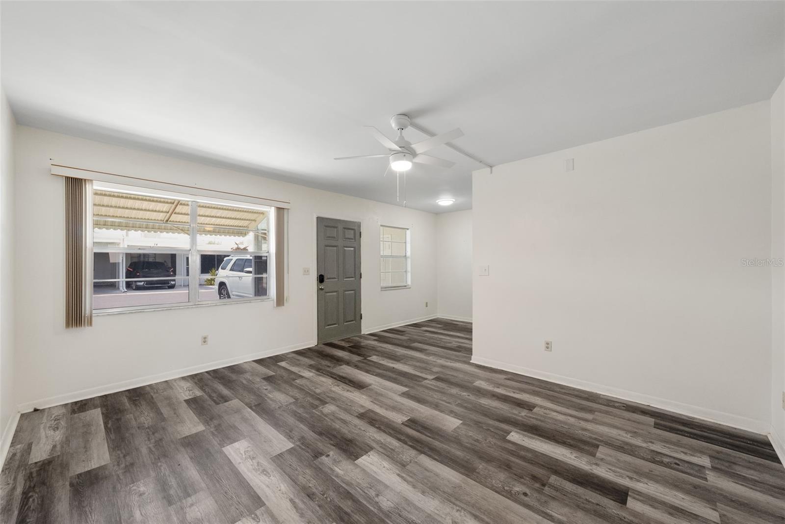 13940 ANONA HEIGHTS DR #113 — photo 7