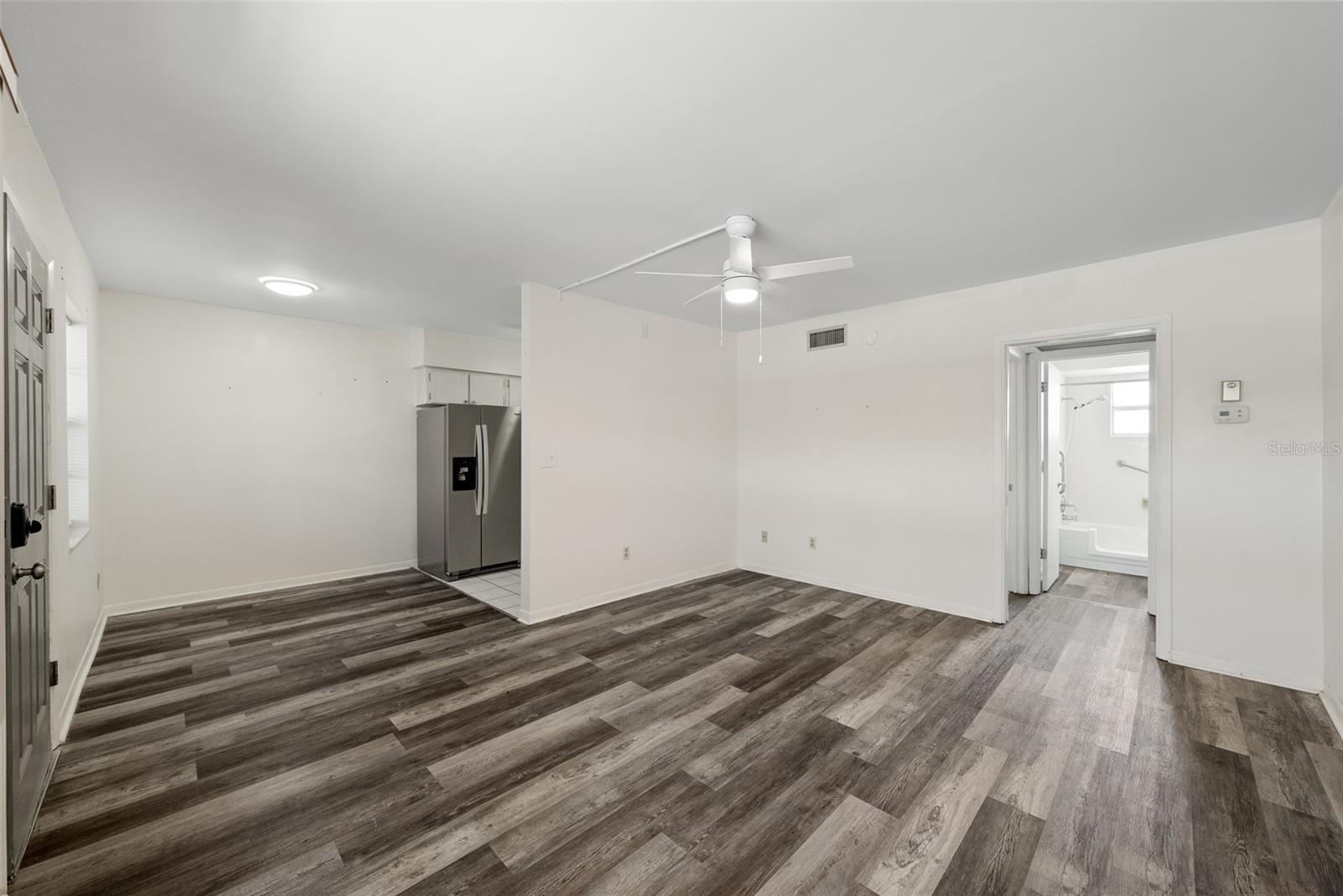 13940 ANONA HEIGHTS DR #113 — photo 8
