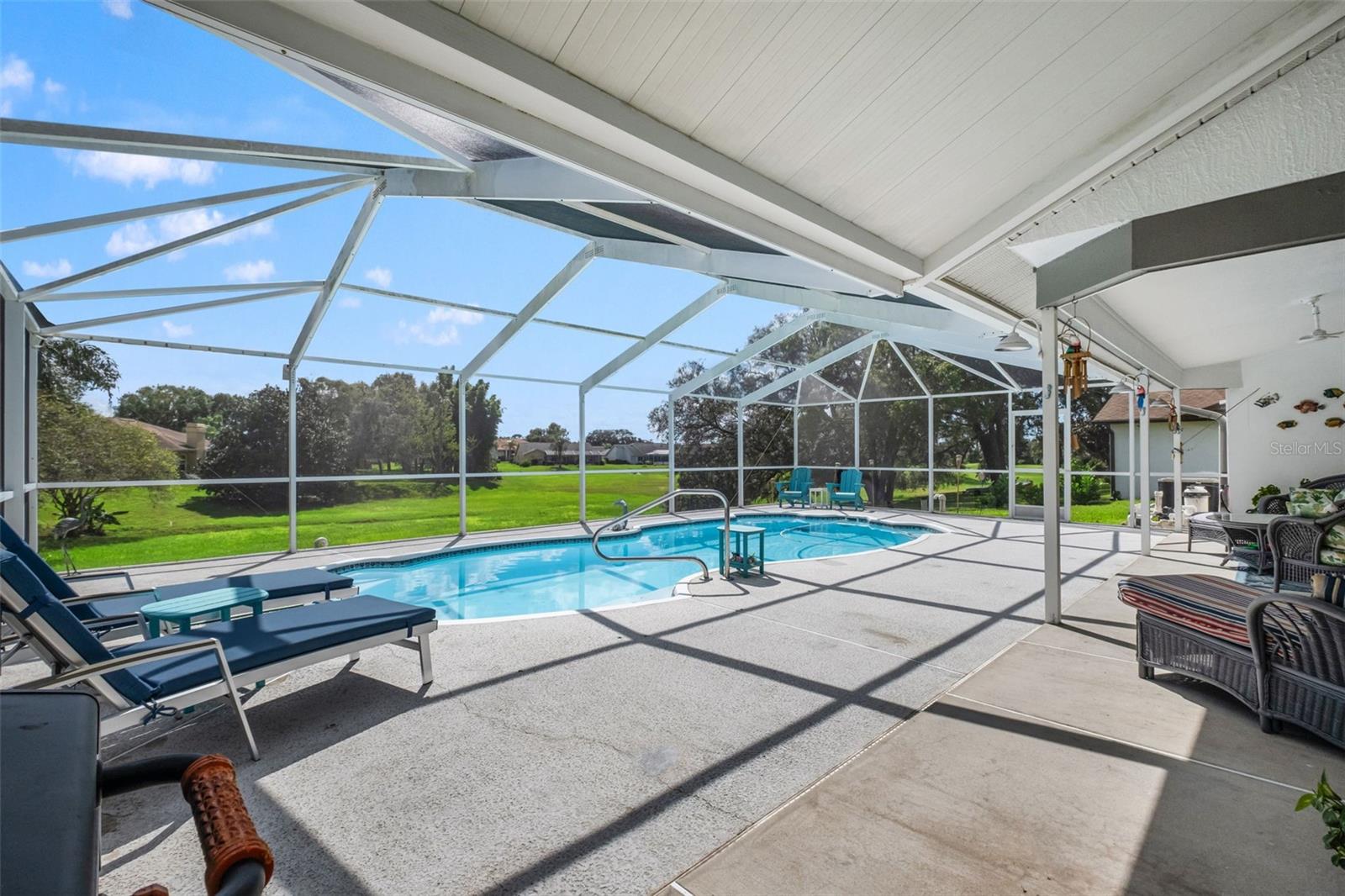 8916 KEATS DR — photo 45