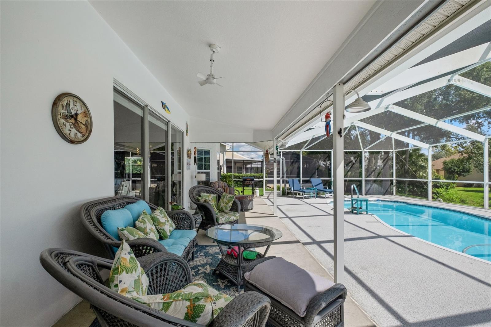 8916 KEATS DR — photo 41
