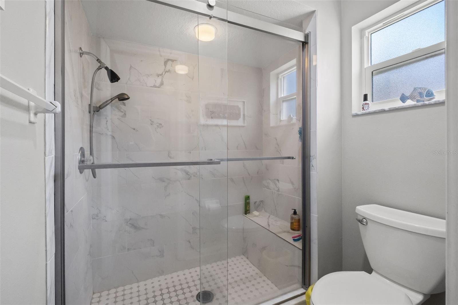 8916 KEATS DR — photo 29