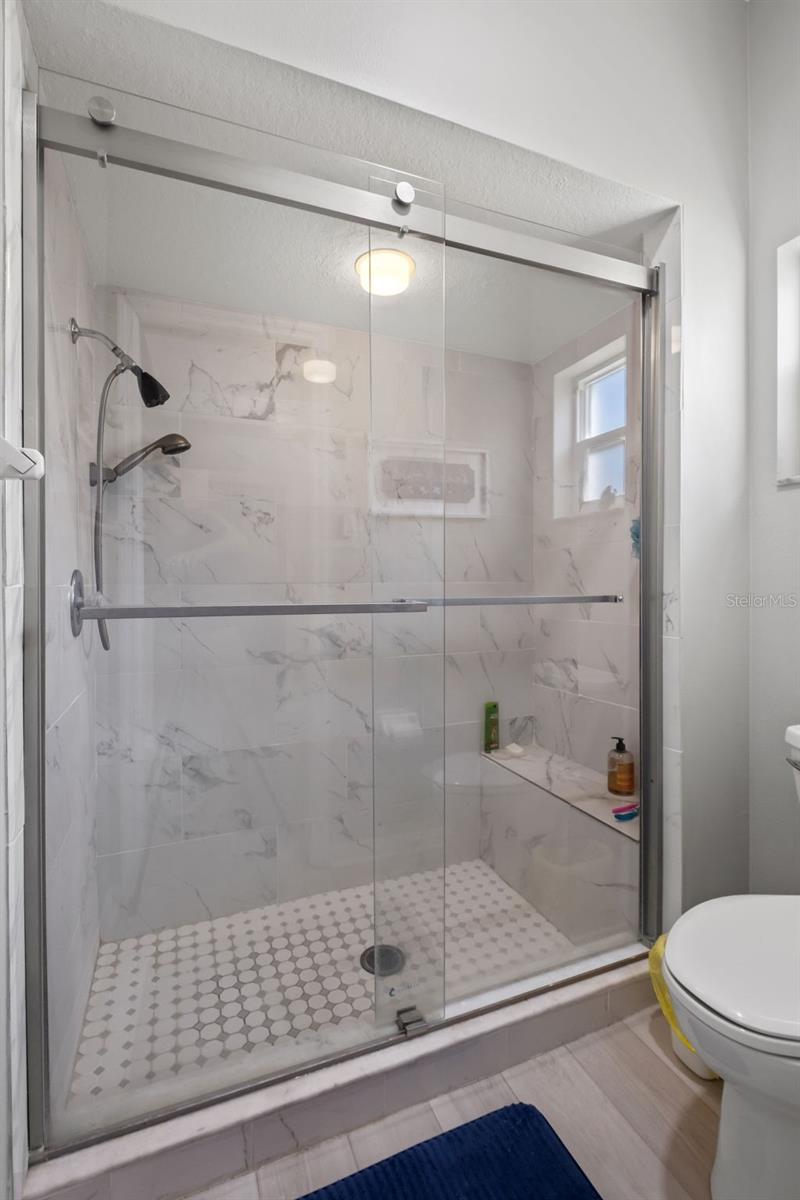 8916 KEATS DR — photo 30