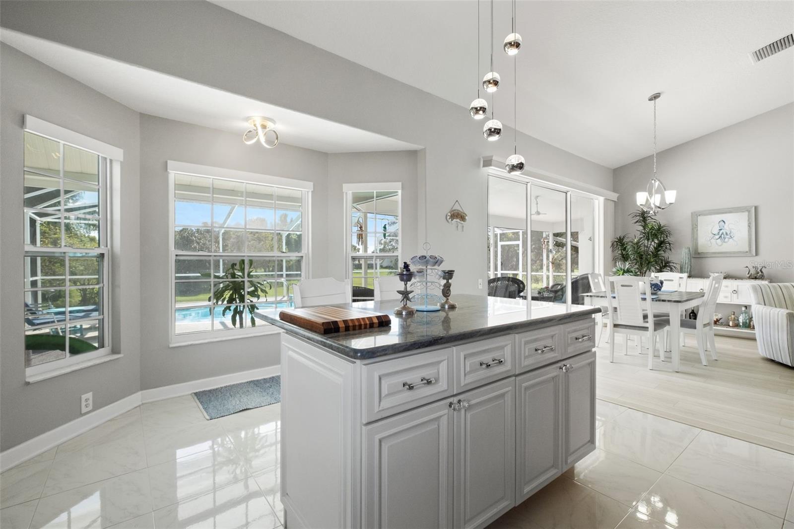 8916 KEATS DR — photo 18