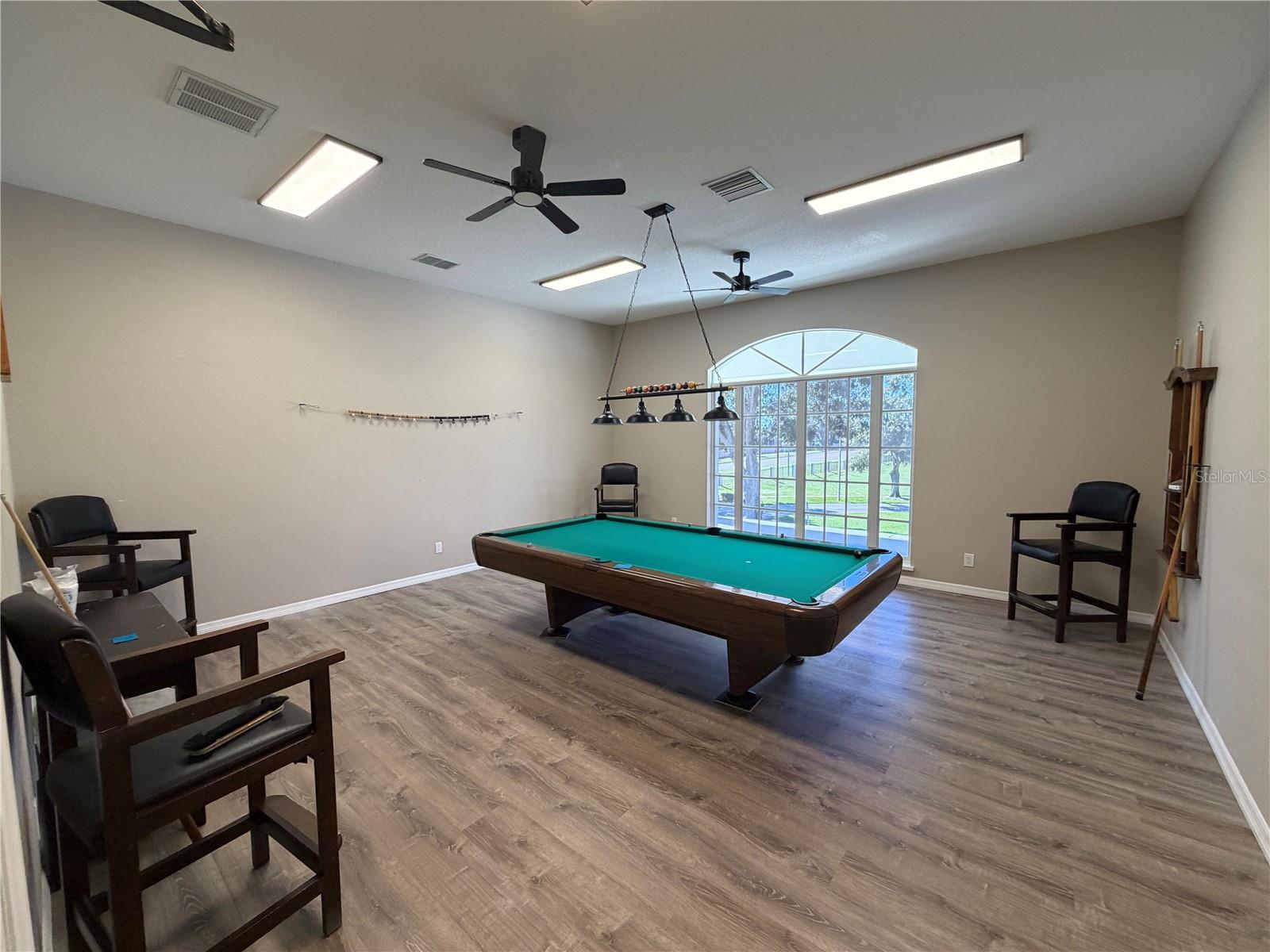 8916 KEATS DR — photo 84
