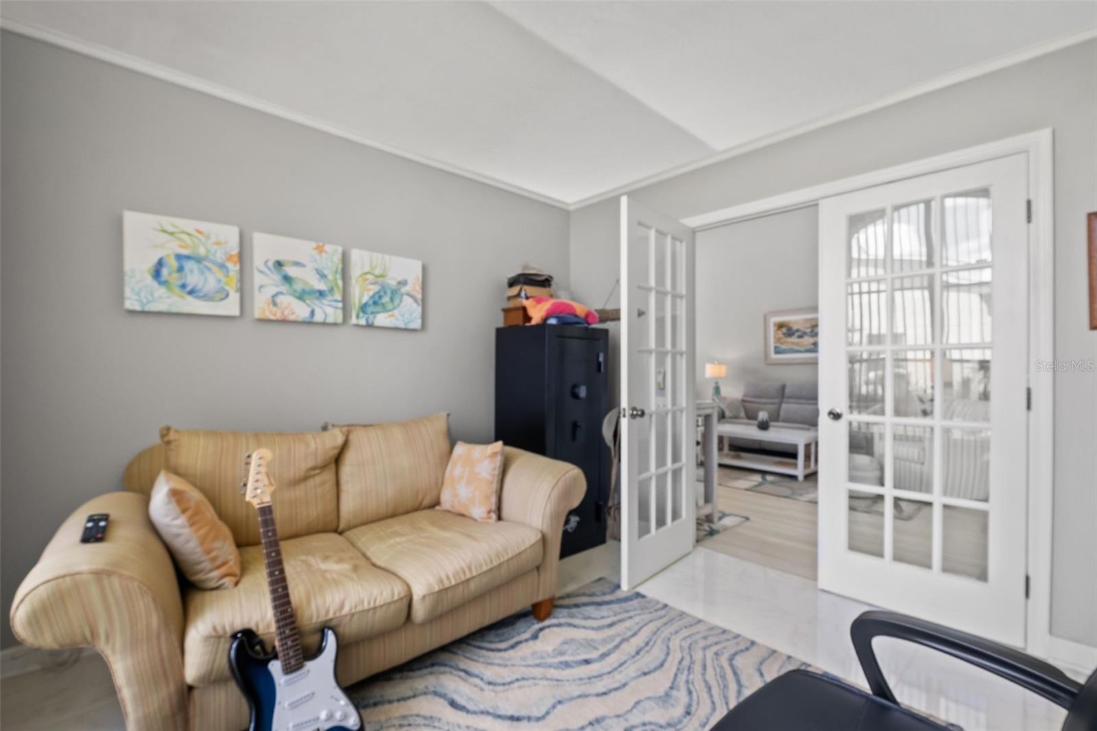 8916 KEATS DR — photo 22