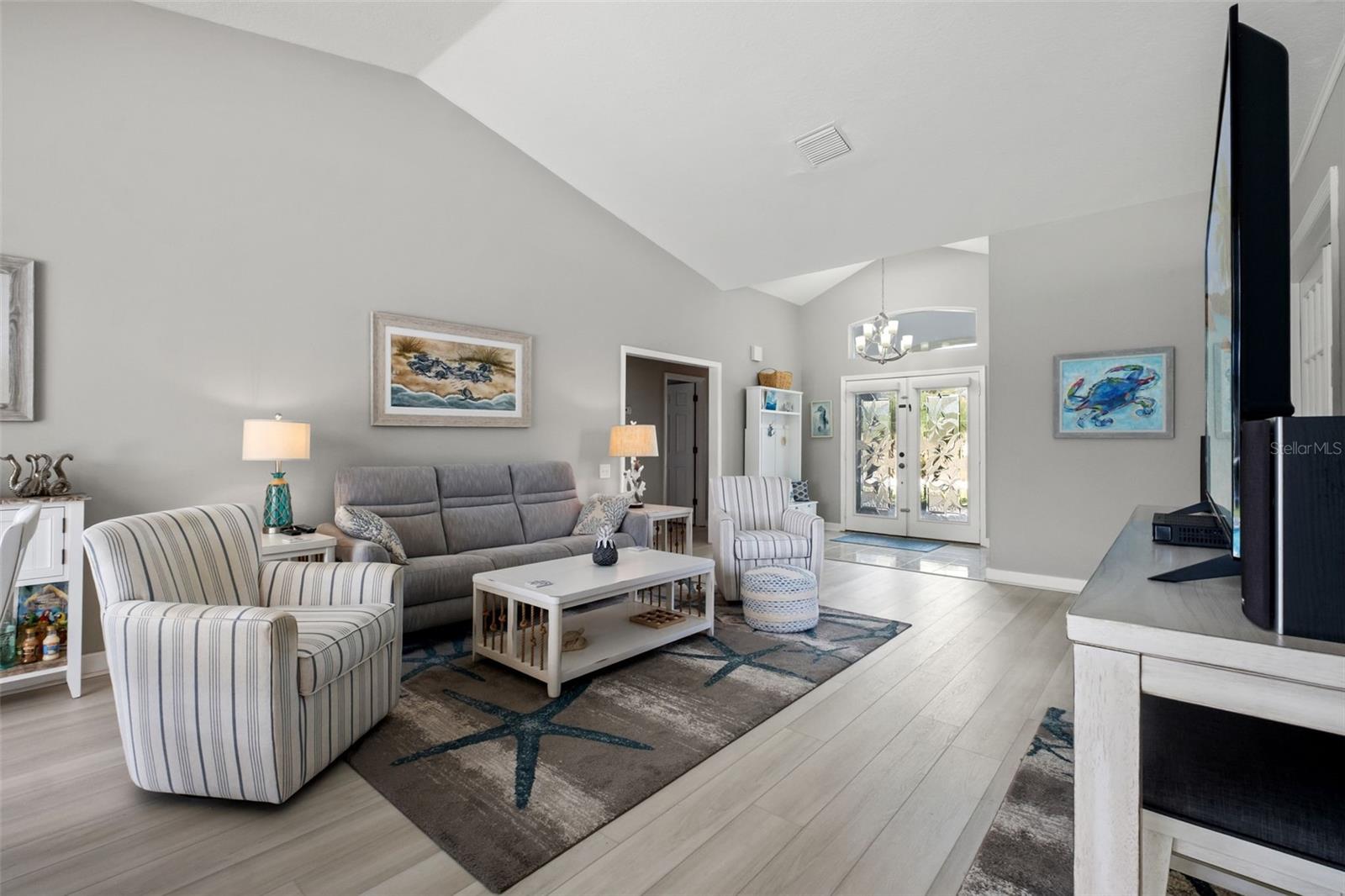 8916 KEATS DR — photo 8
