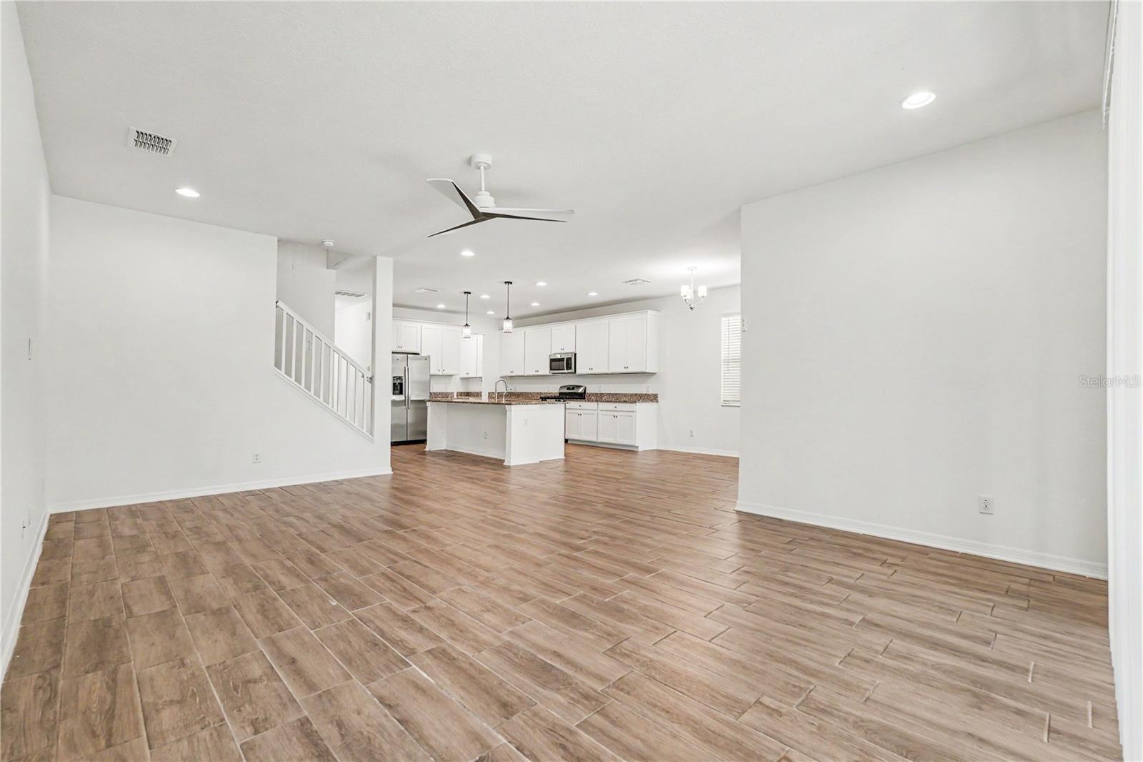 16012 SONOMA GROVE CIR — photo 33