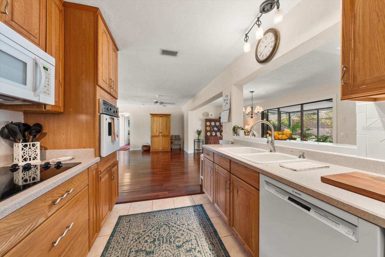 1706 OWEN DR — photo 10