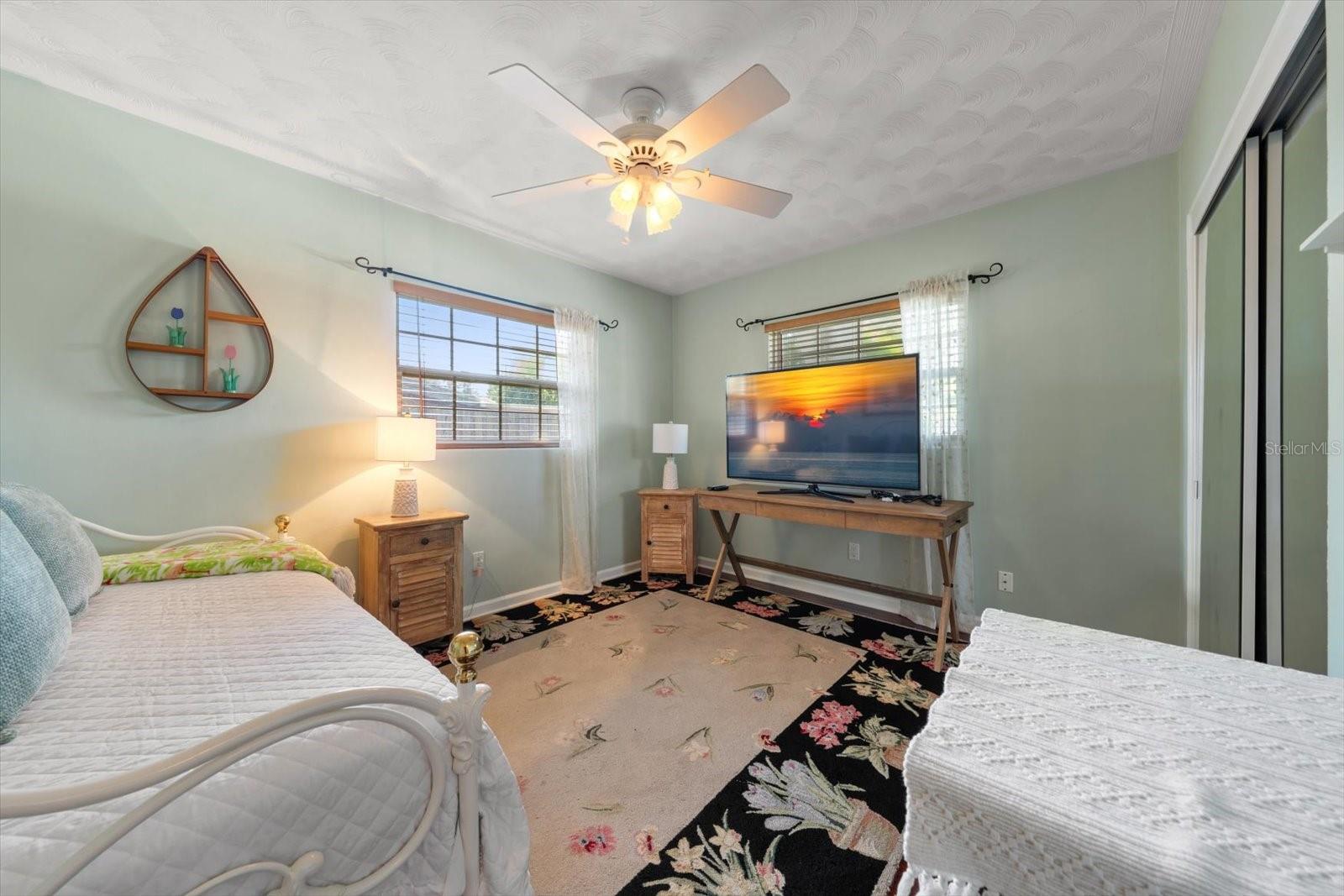 1706 OWEN DR — photo 16