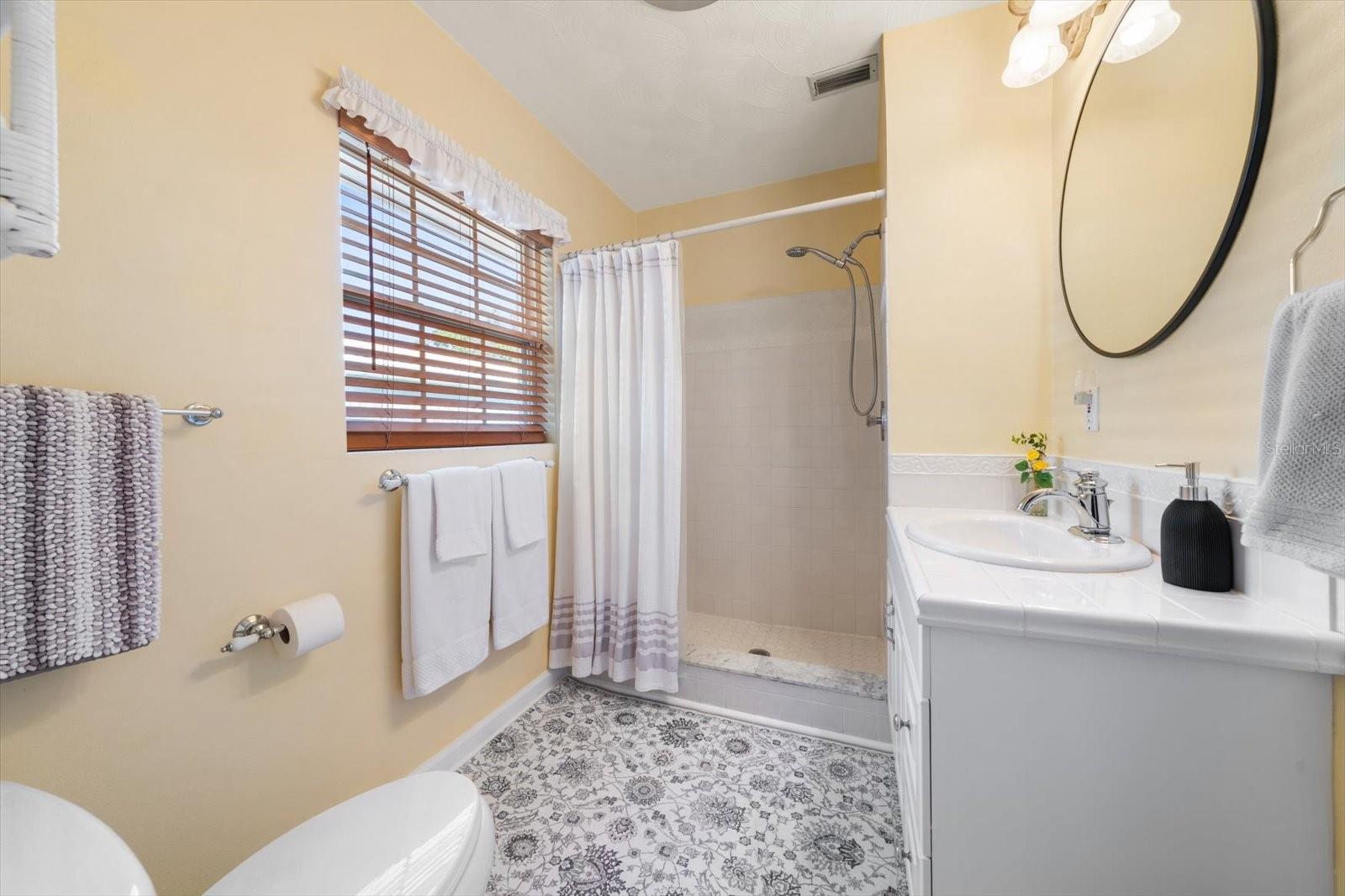 1706 OWEN DR — photo 12