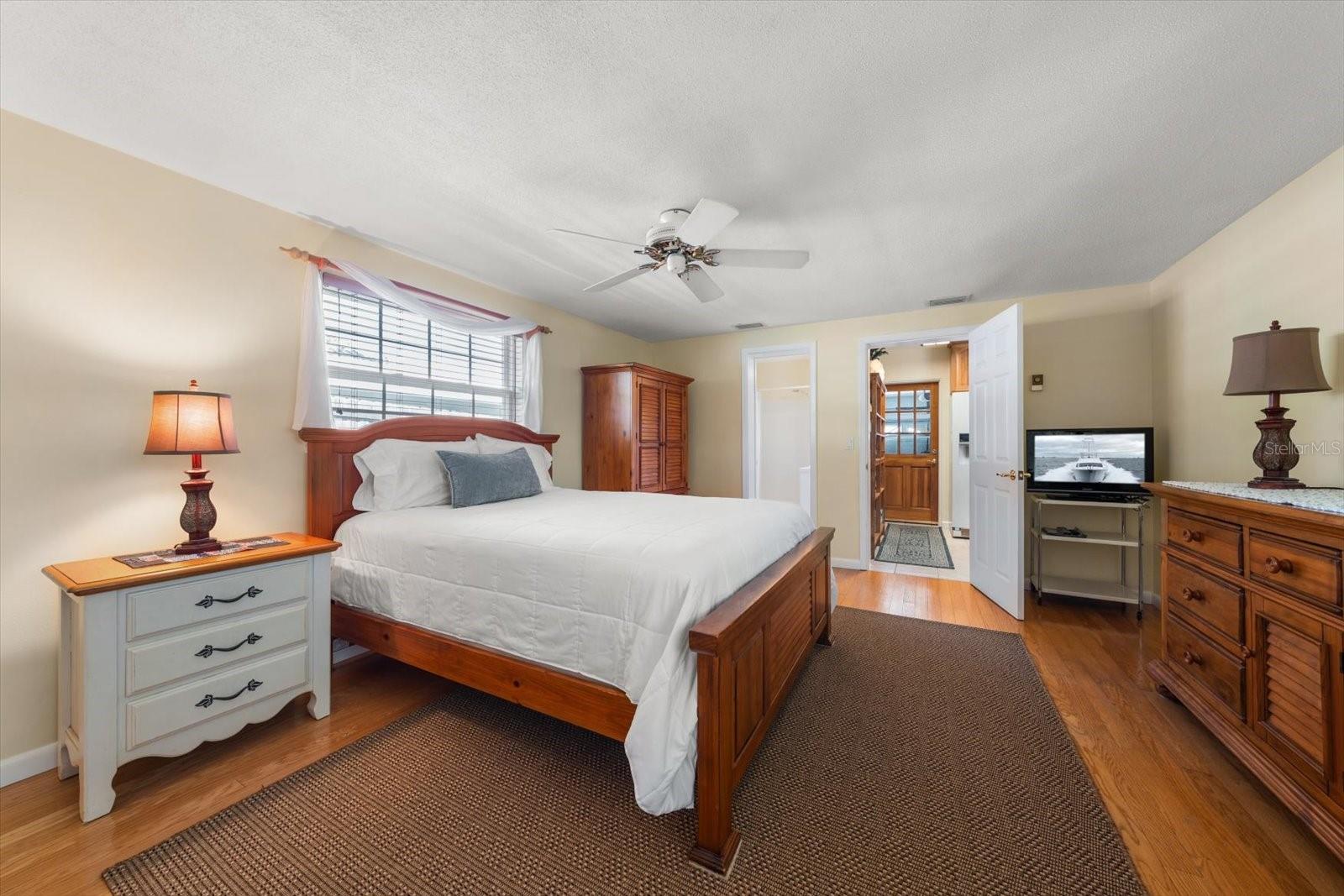 1706 OWEN DR — photo 11