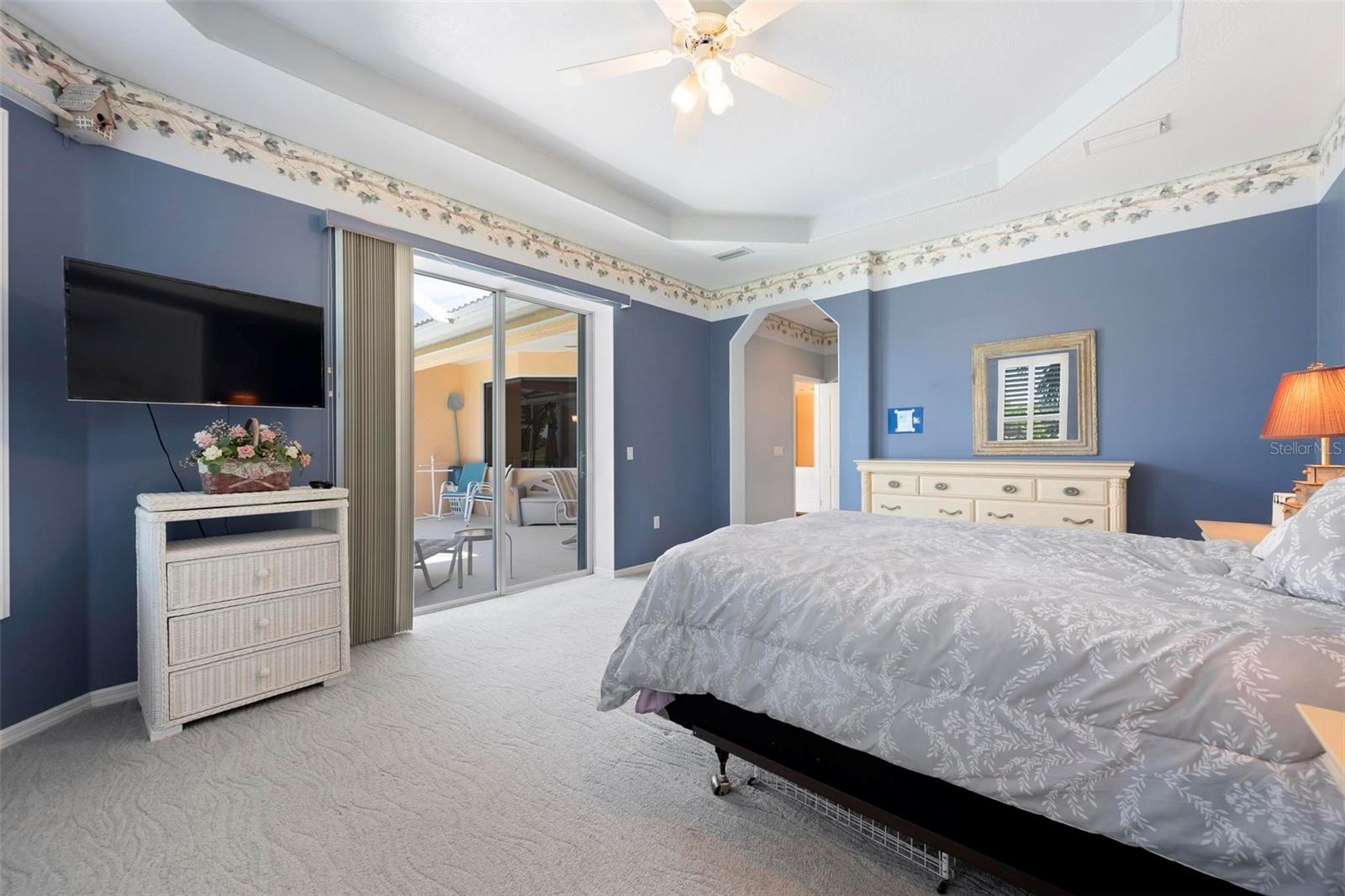 5151 PINE SHADOW LN — photo 13