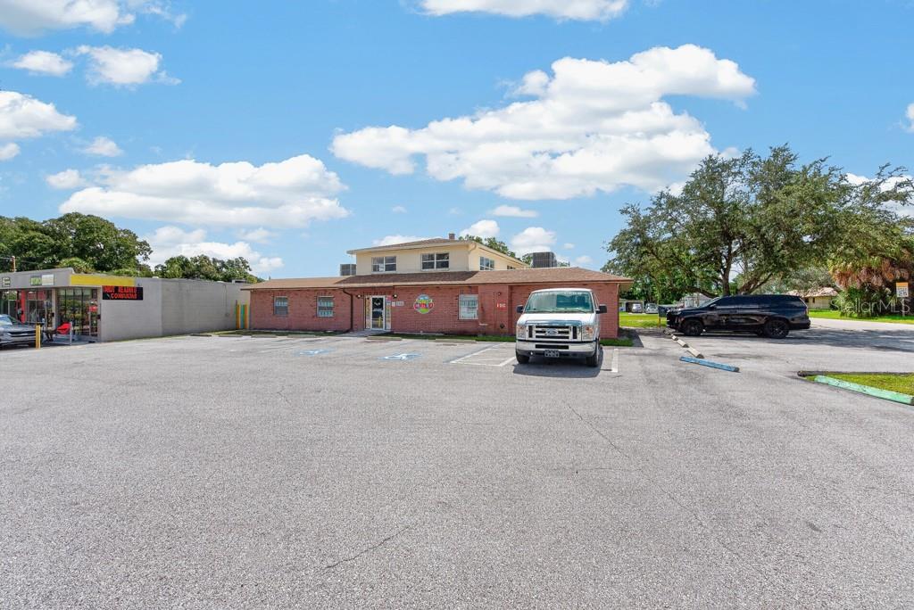 2150 W DR MARTIN LUTHER KING JR BLVD — photo 60